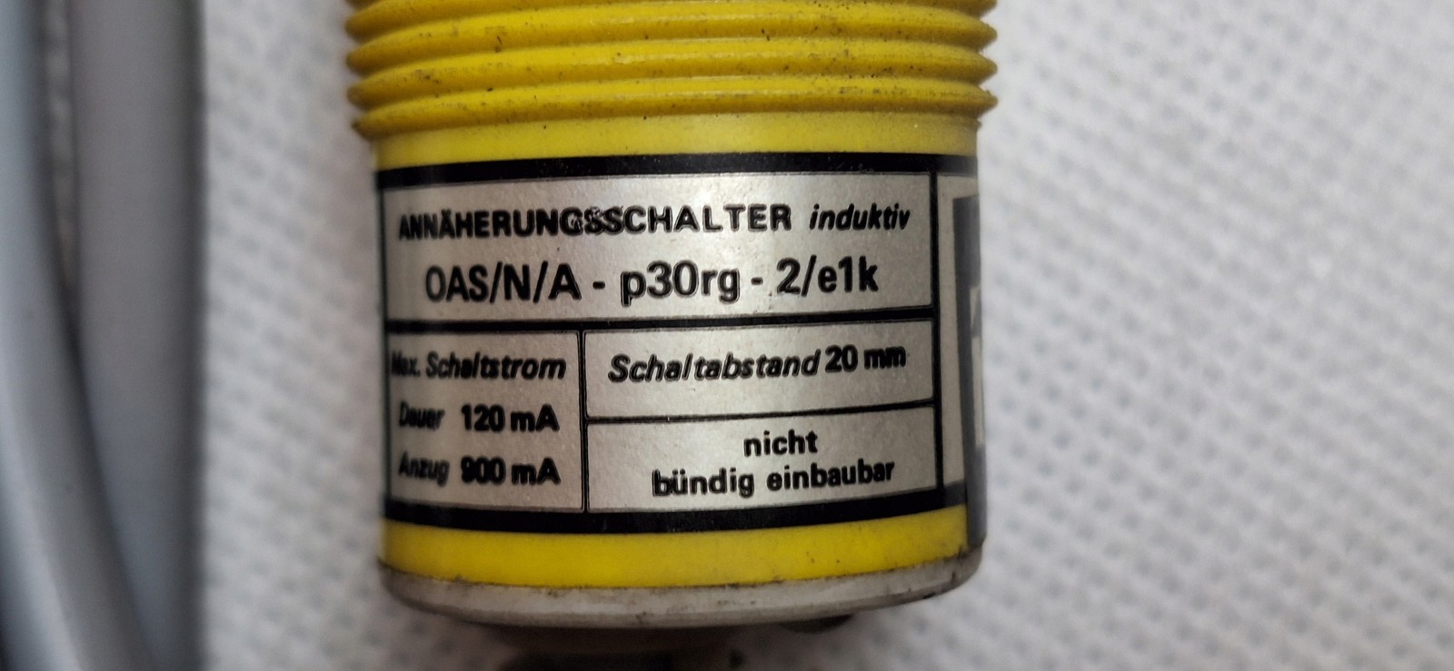KLASCHKA OAS/N/A-P30RG-2/E1K Inductive Sensor, 20mm, 90–250V AC, IP67