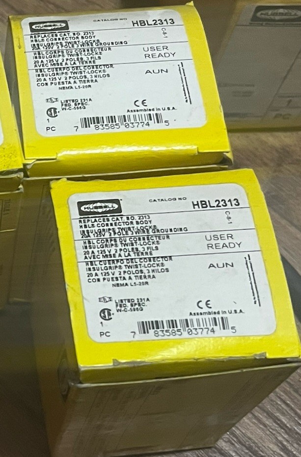 Lot Of 2 HUBBELL HBL2313 TWIST-LOCK CONNECTOR 20A 125V 2P 3W GRND NEMA L5-20R