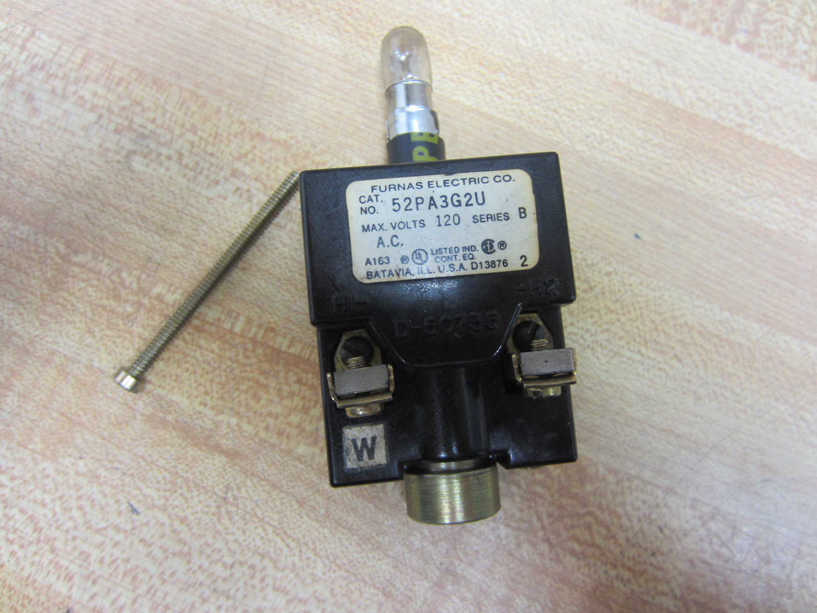 Furnas Electric 52PA3G2U Push Button 52PA3G2U