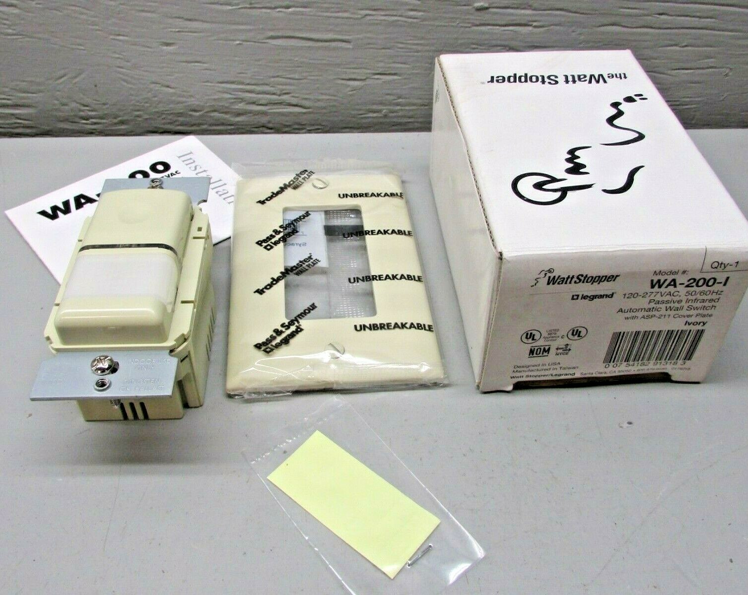 Watt Stopper WA-200 Automated Wall Switch 120-277 VAC 50/60 Hz