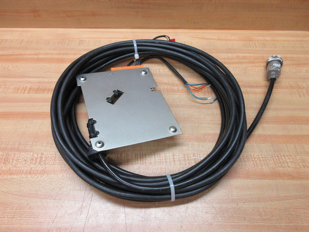 Asea Brown Boveri 3HAB5388-1/03 ABB Connection Plate W/Cable
