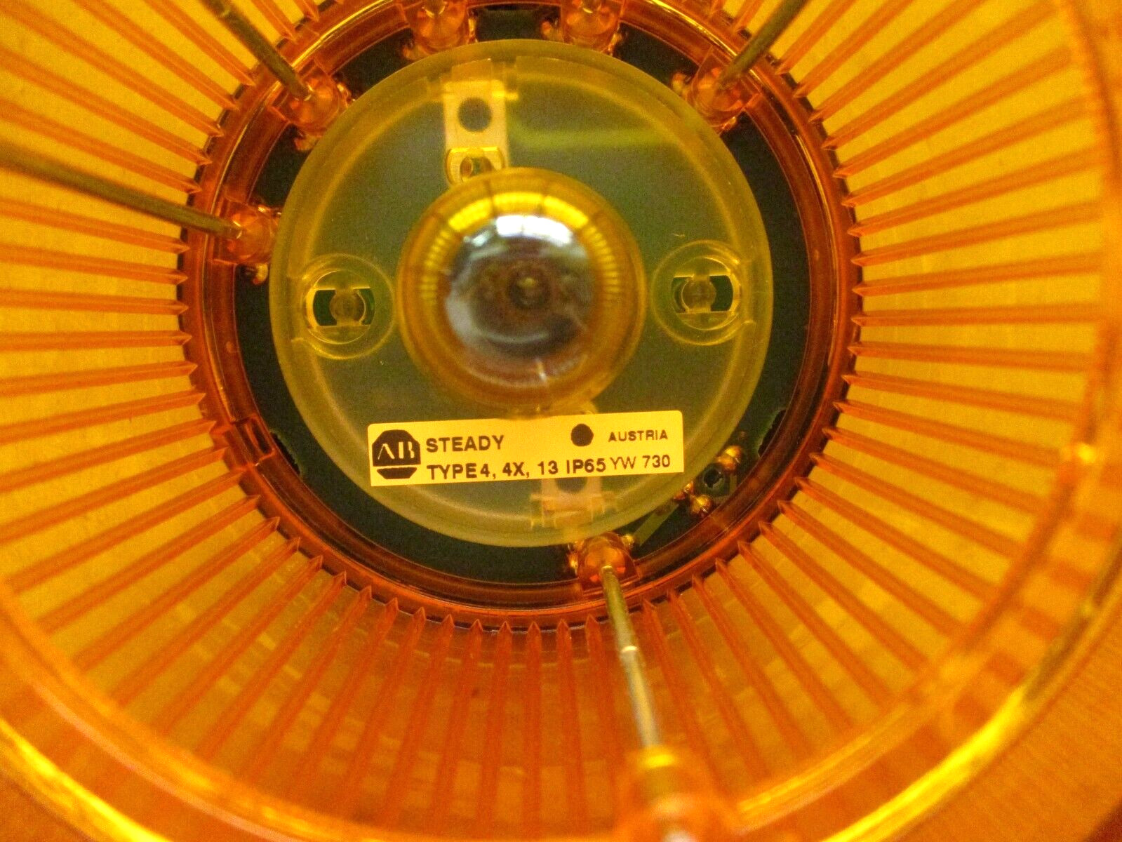 Allen-Bradley 855T-B24DN5 Amber Steady Incandescent Stack Light 49855HM