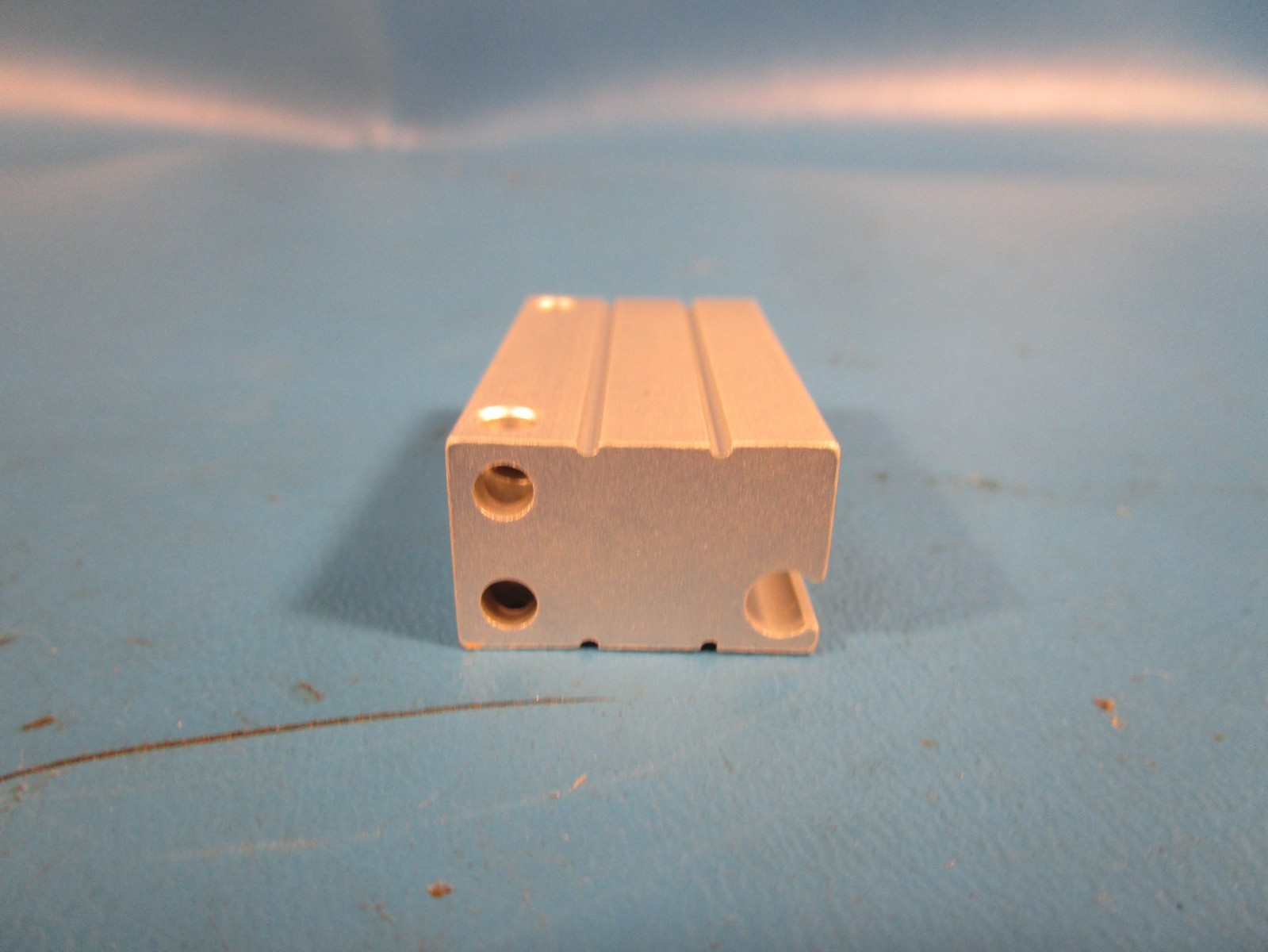 SMC CDUJB8-20D, Mini Free Mount Cylinder, 8mm Bore, 20mm Stroke, Auto Switch