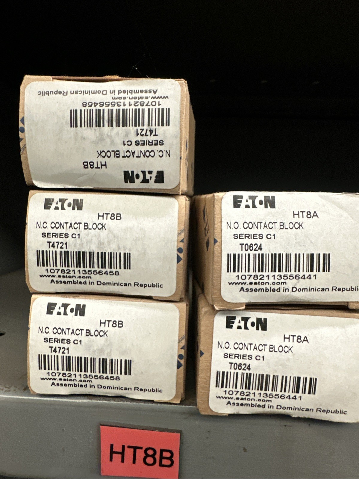 Lot of 5 Cutler Hammer Contact Blocks 2-HT8A 3-HT8B New