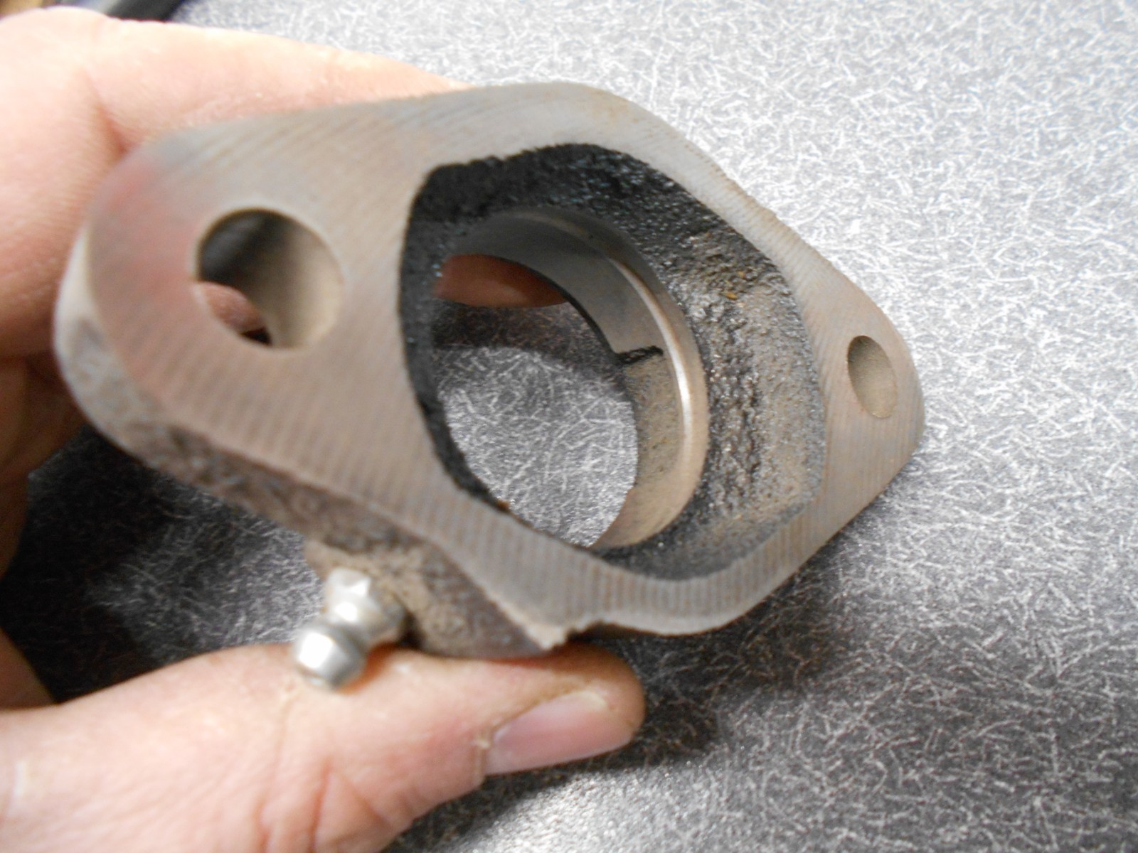 Burns/Tisco 40mm 2-Bolt Greasable Bearing Flange. T40-R. NEW!