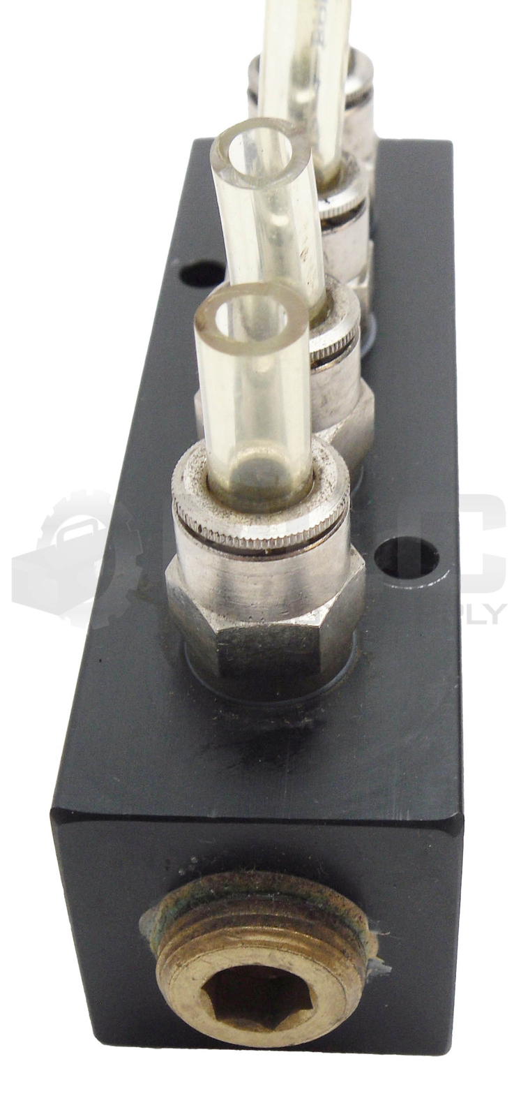 4-1/4″ MANIFOLD 4 PORTS