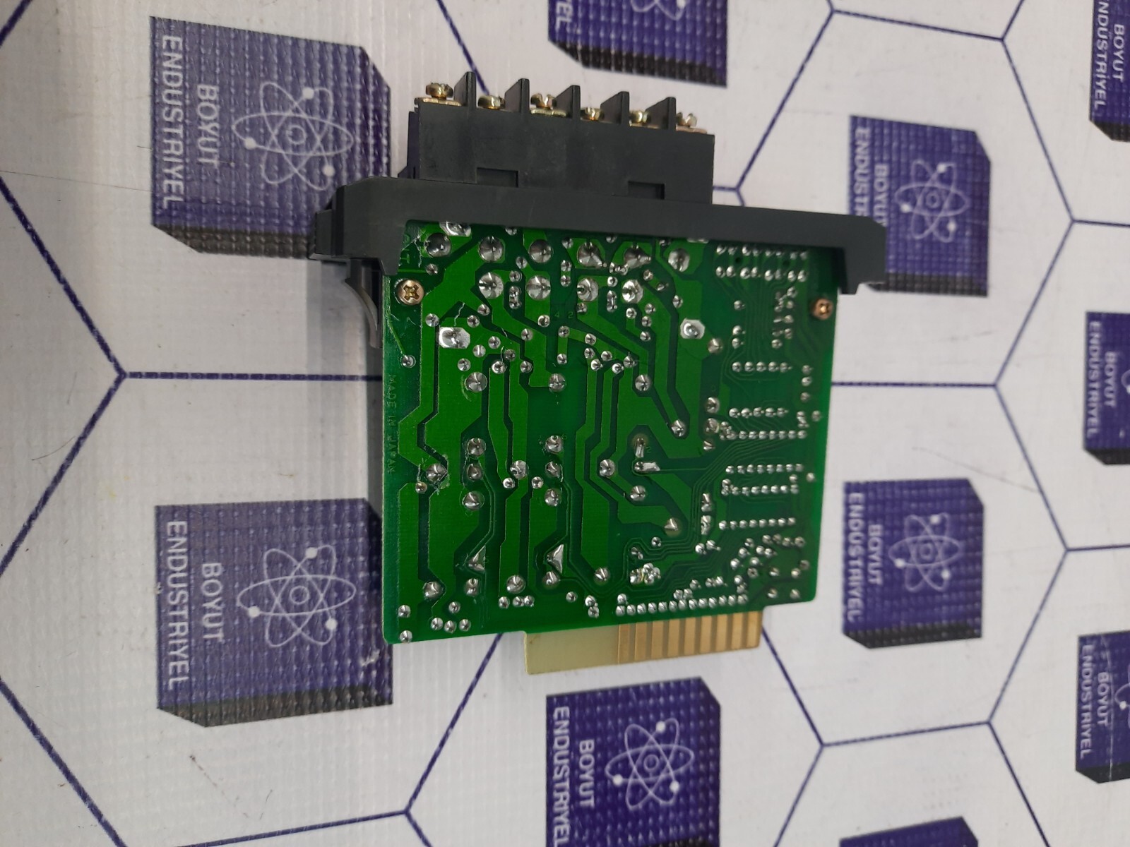 GE FANUC IC610MDL180A PROGRAMMABLE CONTROLLER