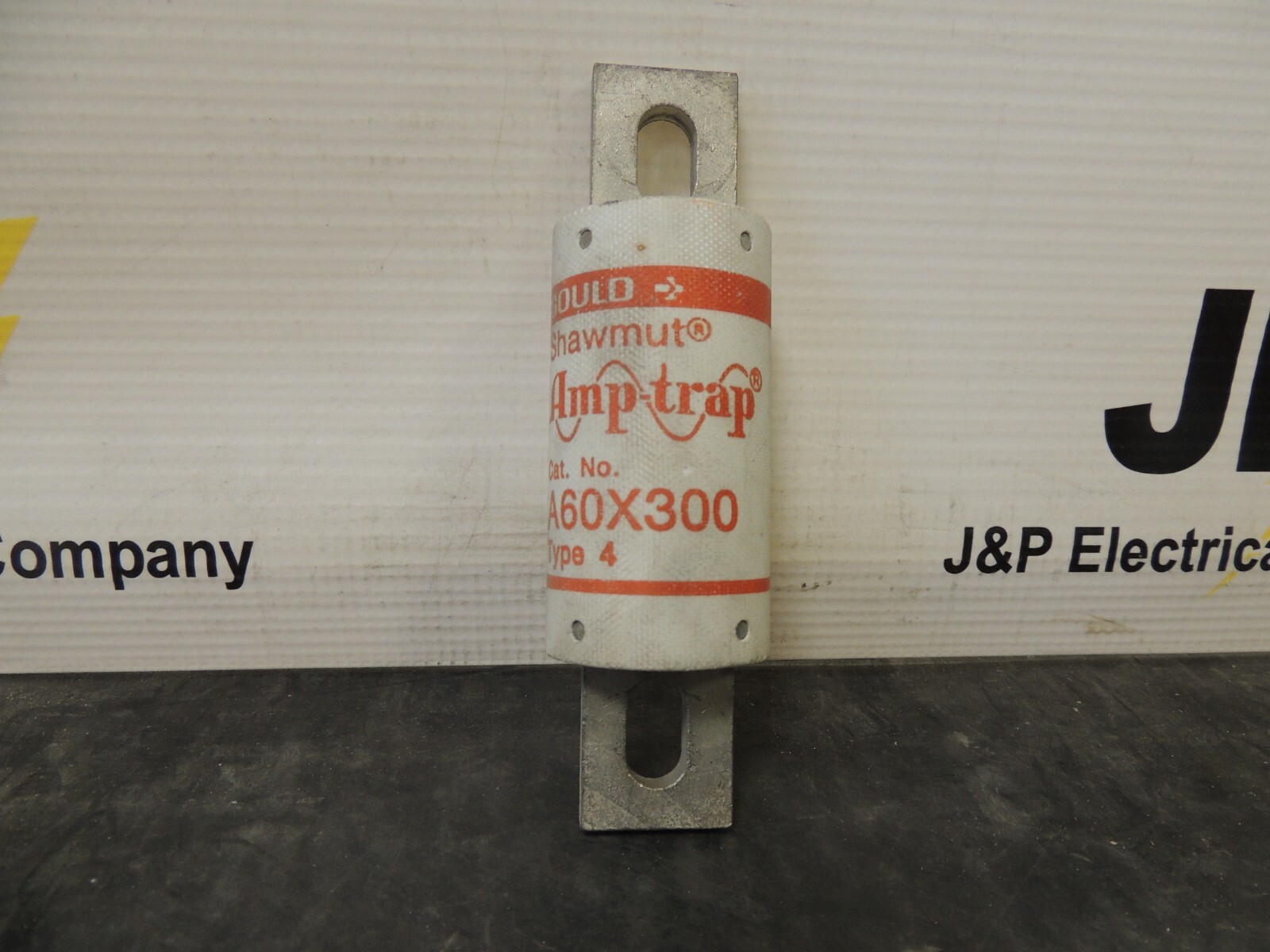 Gould Shawmut Ferraz Trionic A60X300 Amp-Trap Fuse