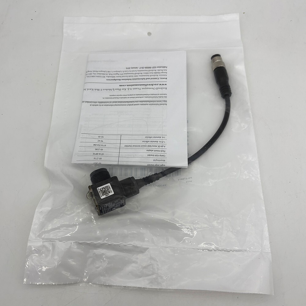 42EF-F2KBC-F4 RightSight Photosensor New Original 42EFF2KBCF4