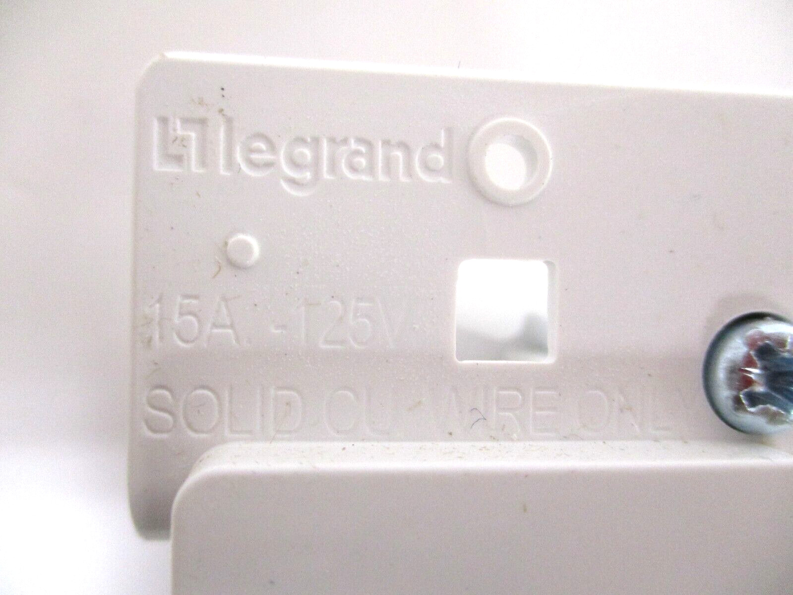 LEGRAND , SC-821 , RECEPTICLE, 15 A – 125 V , NO BACK COVER, LOT OF 10 , SURPLUS