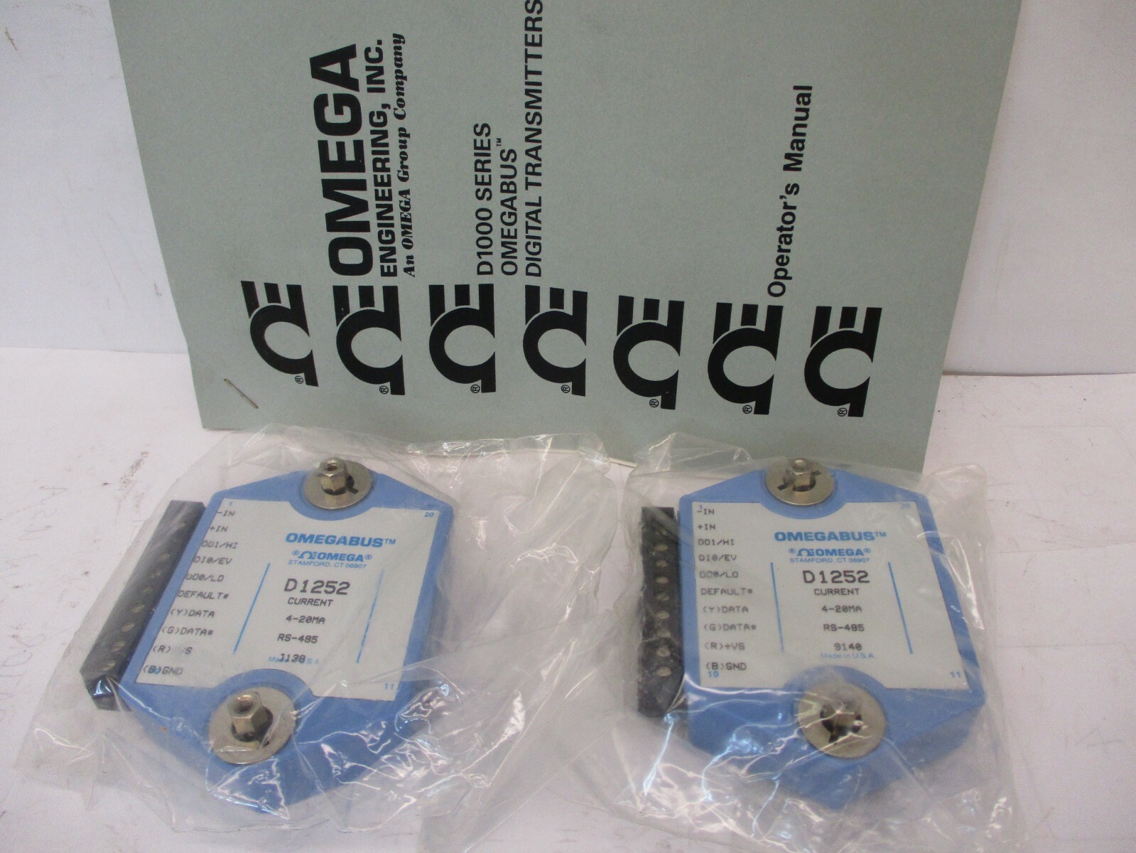 New Open Box Lot of 2 Pieces Omegabus D1252 4-20mA RS-485 A4150WVS