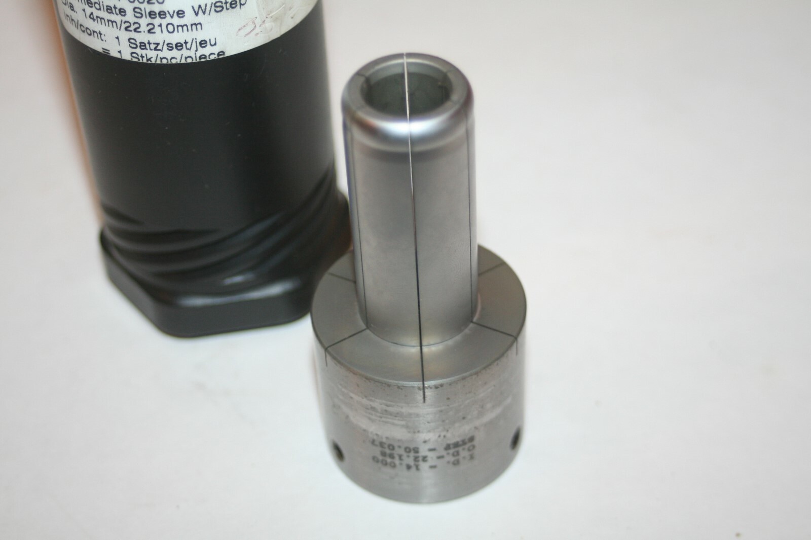 SCHUNK 28000302 Intermediate Sleeve w/Step 14mm ID, 22.198mm OD, 50.037 * NEW *