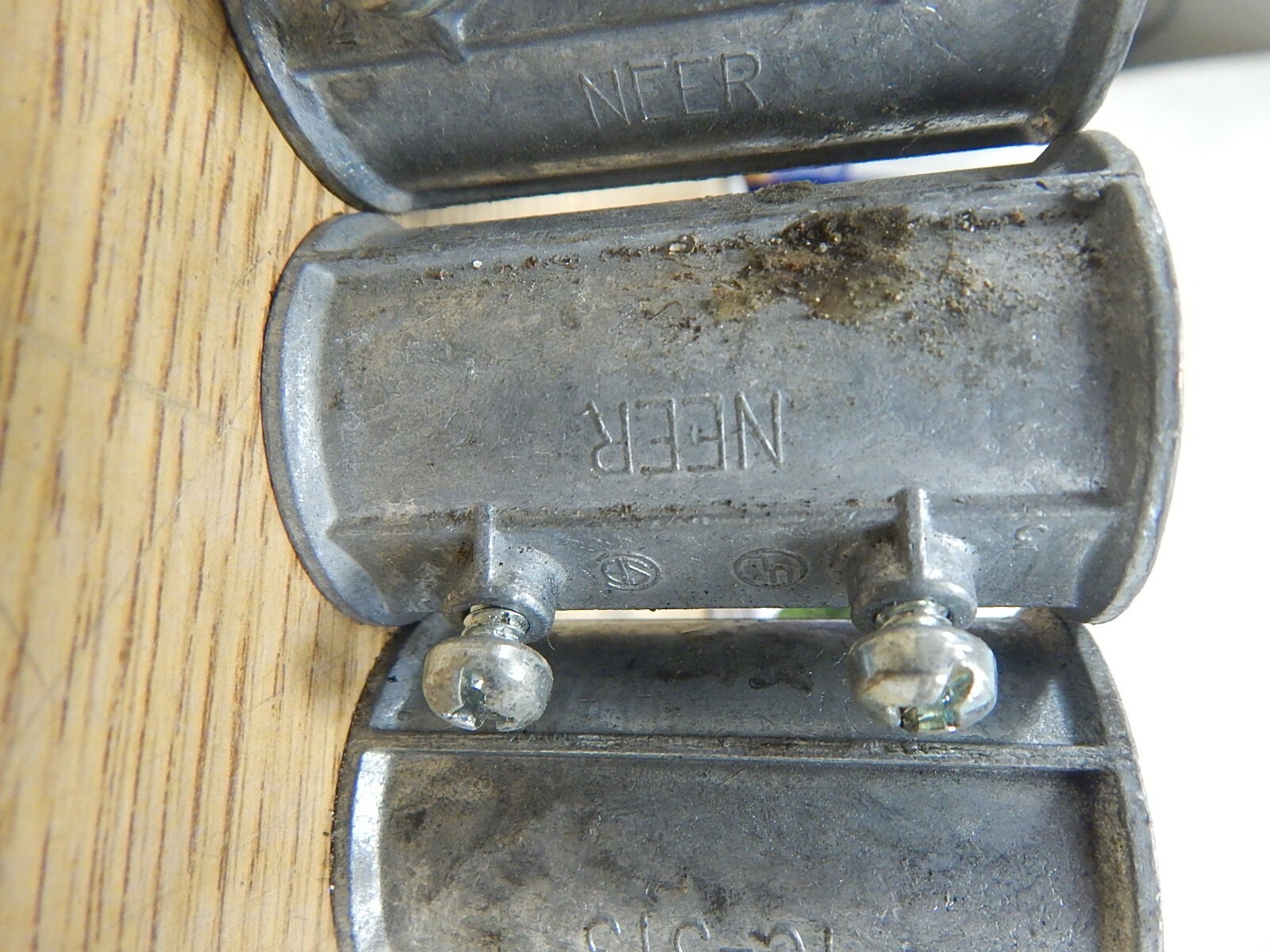 Neer TC-513 Set Screw Couplings, Lot of 7 *FREE SHIPPING*