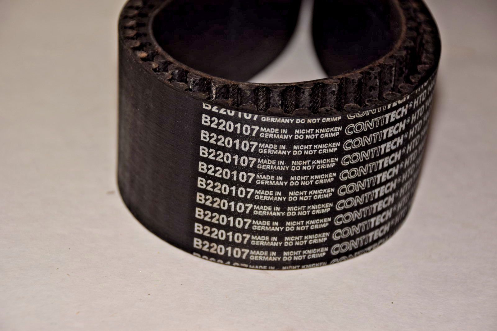 CONTITECH HTD-1440-8M HTD 1440 8M TIMING BELT 14408m 1440 8M NEW