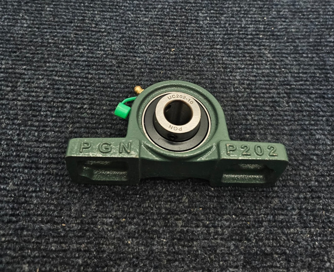 (QTY 2) PGN P202 /UC202-10: BLOCK BEARING 5/8″ BORE CAST IRON CAGE