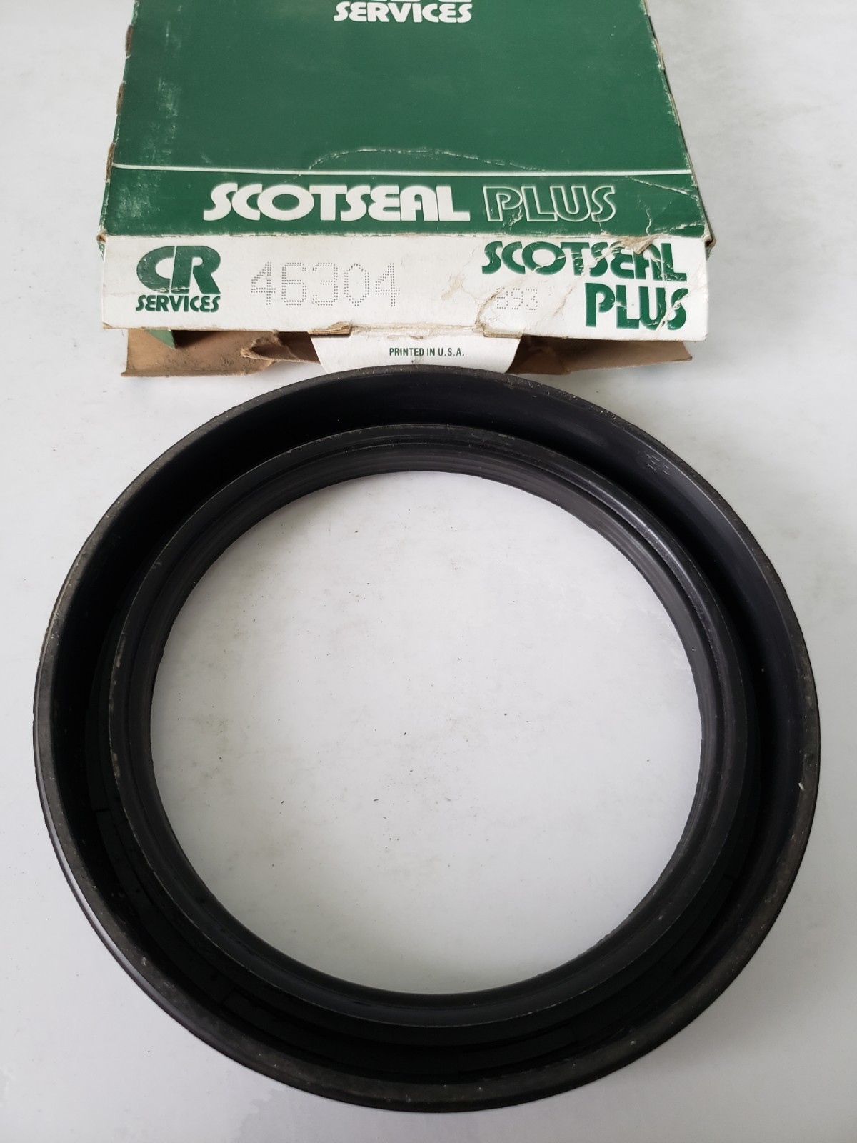 46304 CR ( SKF ) Oil Seal New
