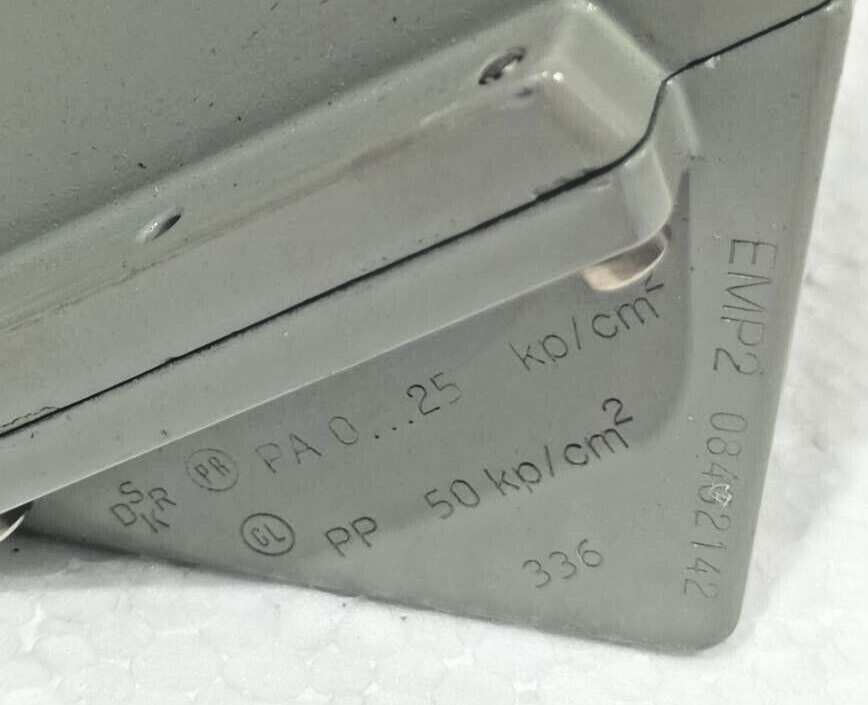 DANFOSS EMP2 084G2142 PRESSURE TRANSMITER NEW FAST SHIPPING