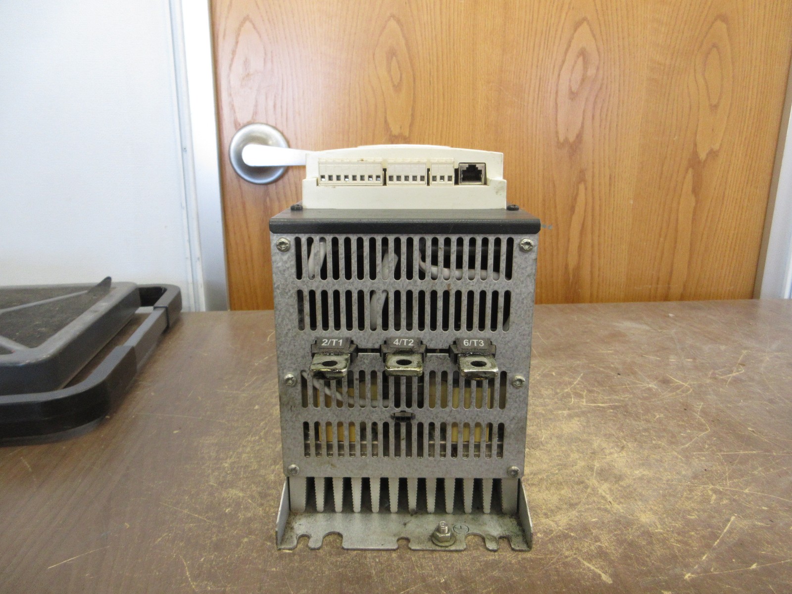 Schneider Electric Altistart 22 Soft Start ATS22C14S6U 125HP 208-600V 3Ph Used