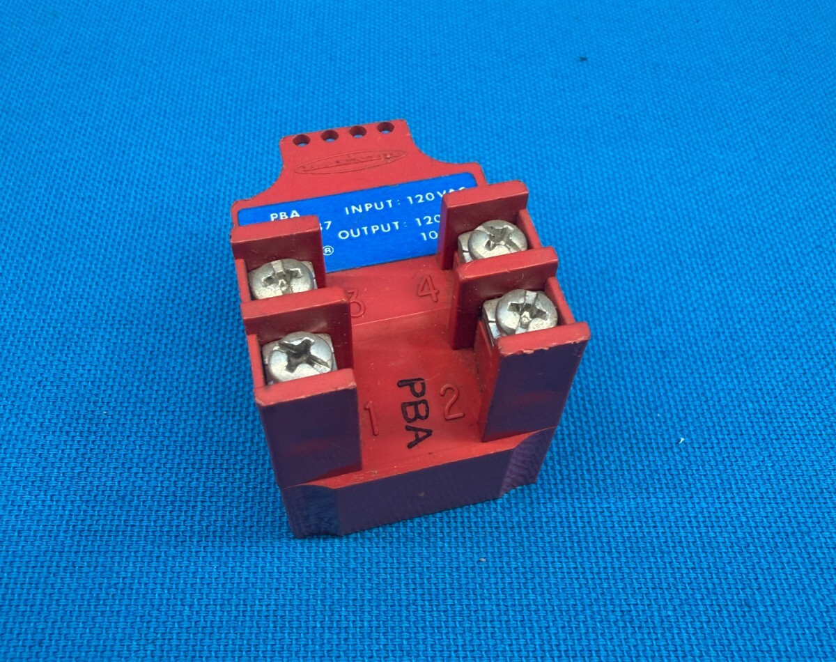 Banner Engineering LR41887 120VAC Multi-Beam Sensor Power Block Module