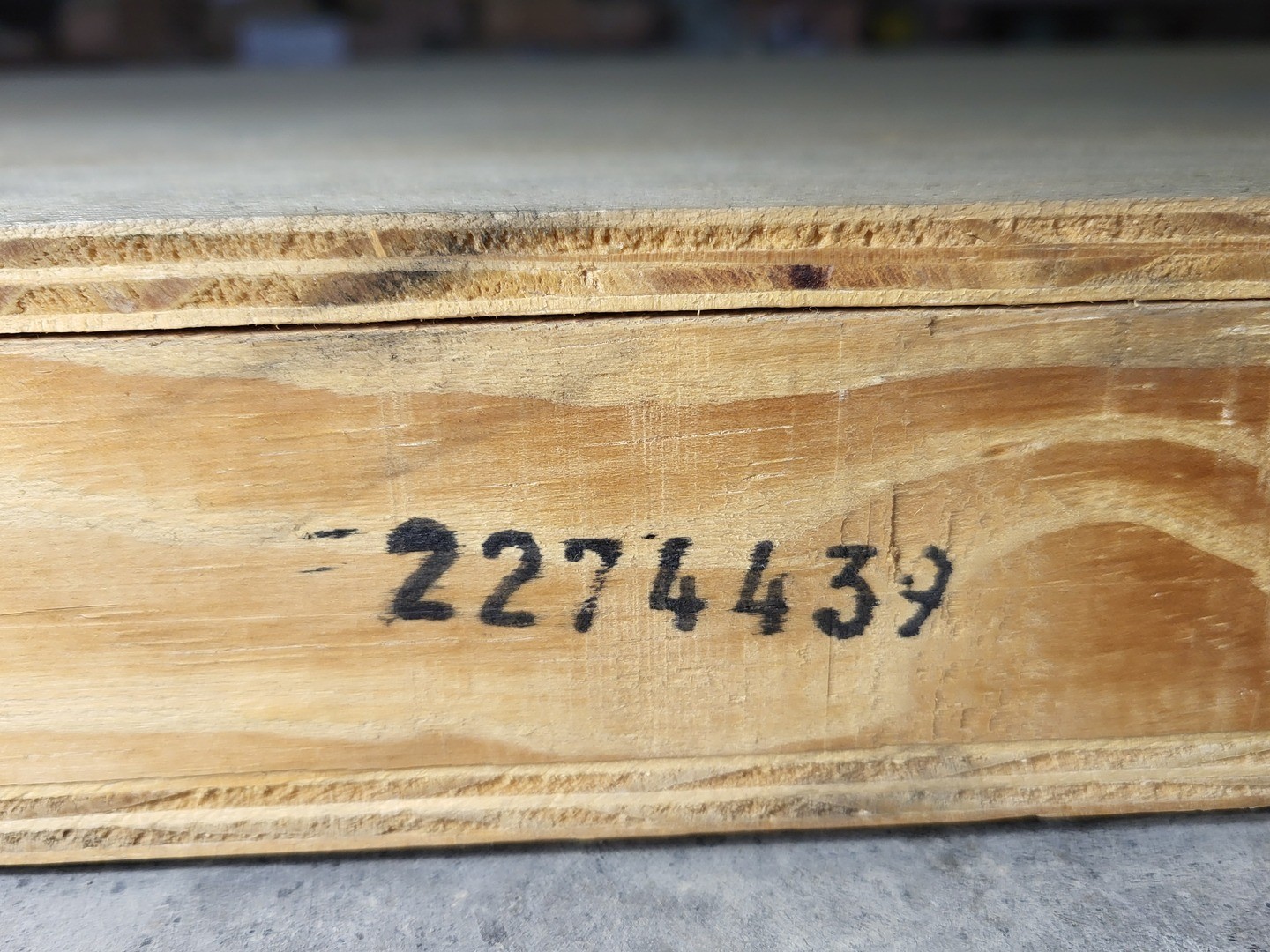 SURPLUS NEW Caterpillar 227-4439 6.8mm Thick Cabin Window Glass – Parts