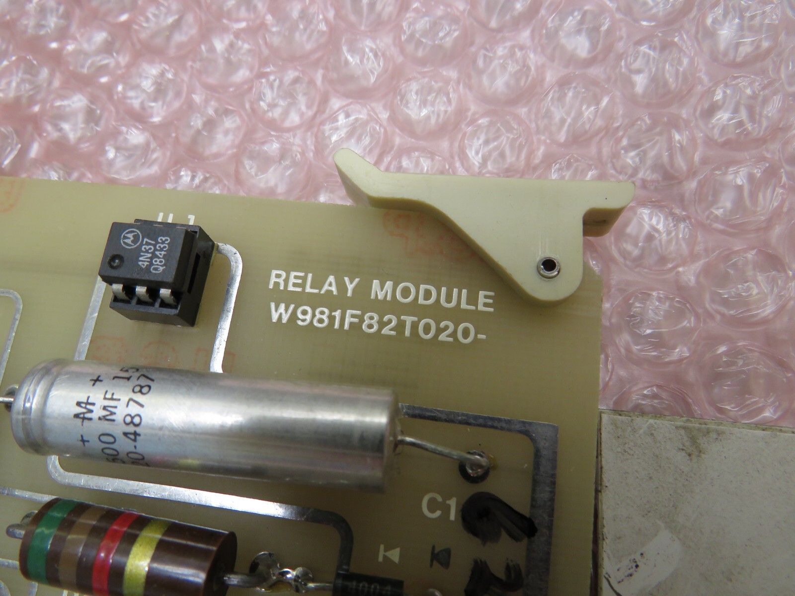 Ferral W981F82T020-01 Relay Board