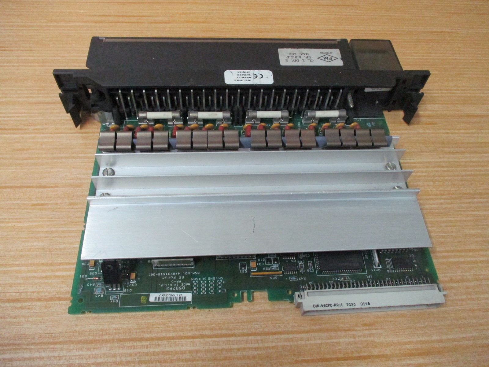 Fanuc IC697MDL340 Output Module D5B7A2