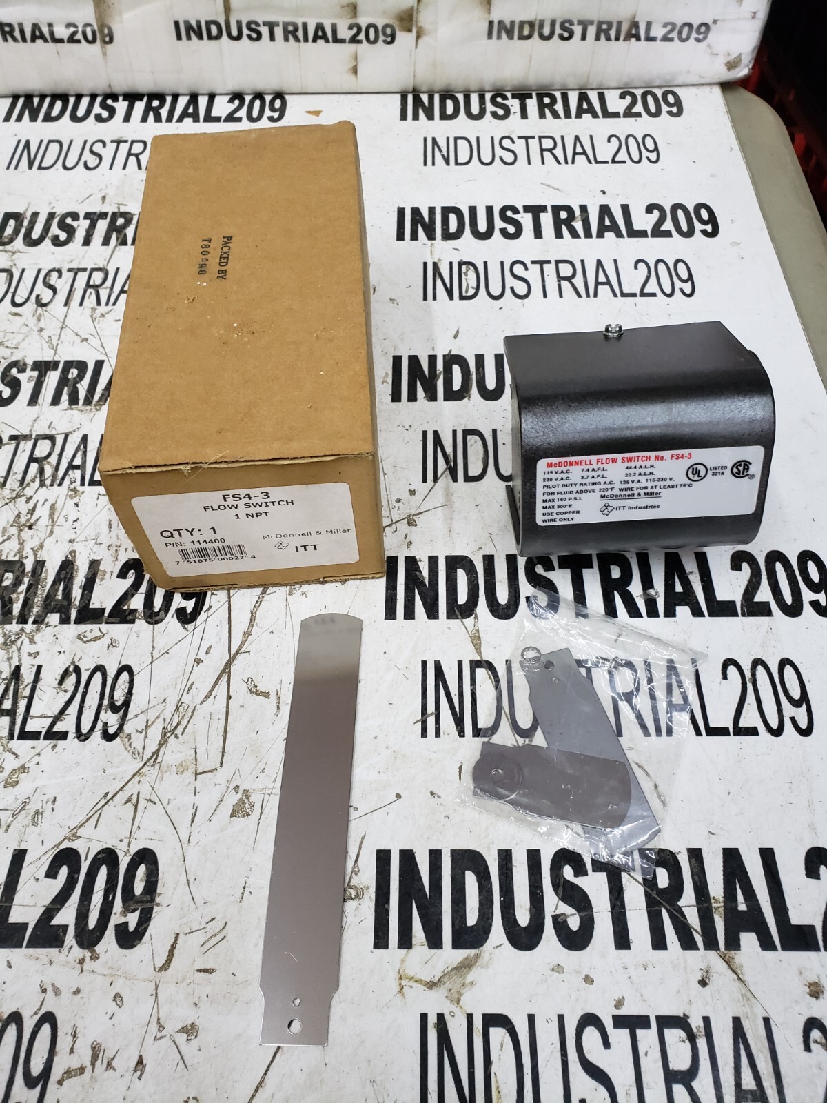 MCDONNELL+MILLER FS4-3 FLOW SWITCH