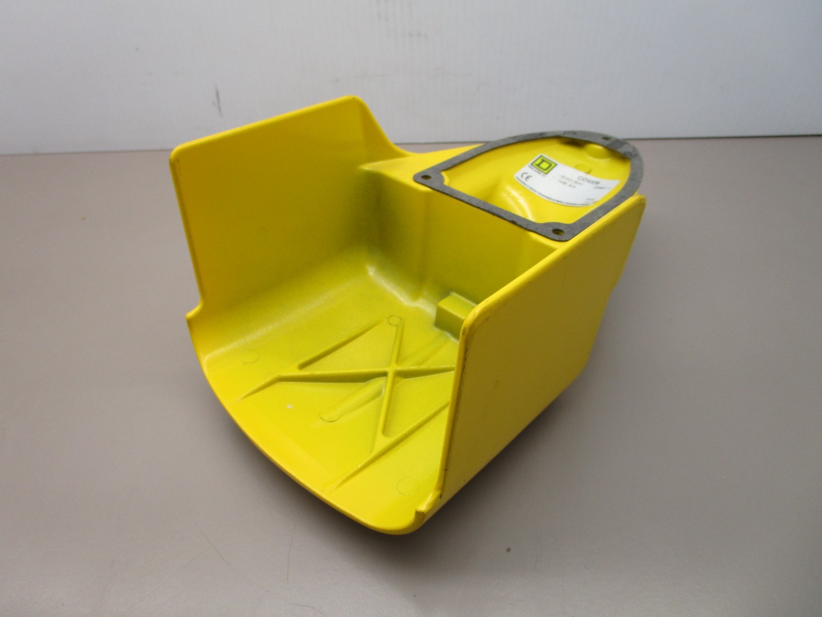 Square-D 9002 AC8 Foot Switch Safety Cover