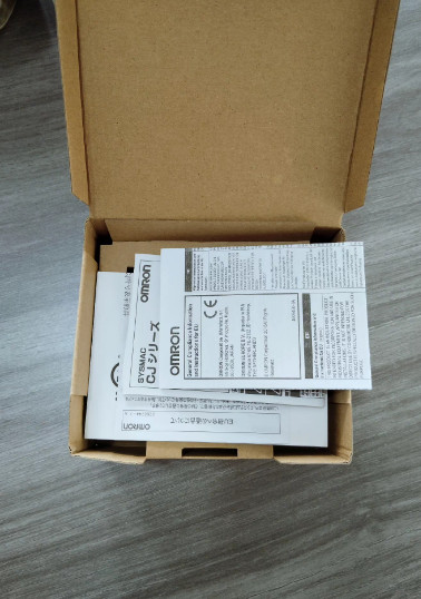 1pc Brand new original Omron CJ series output unit CJ1W-OD232 in stock