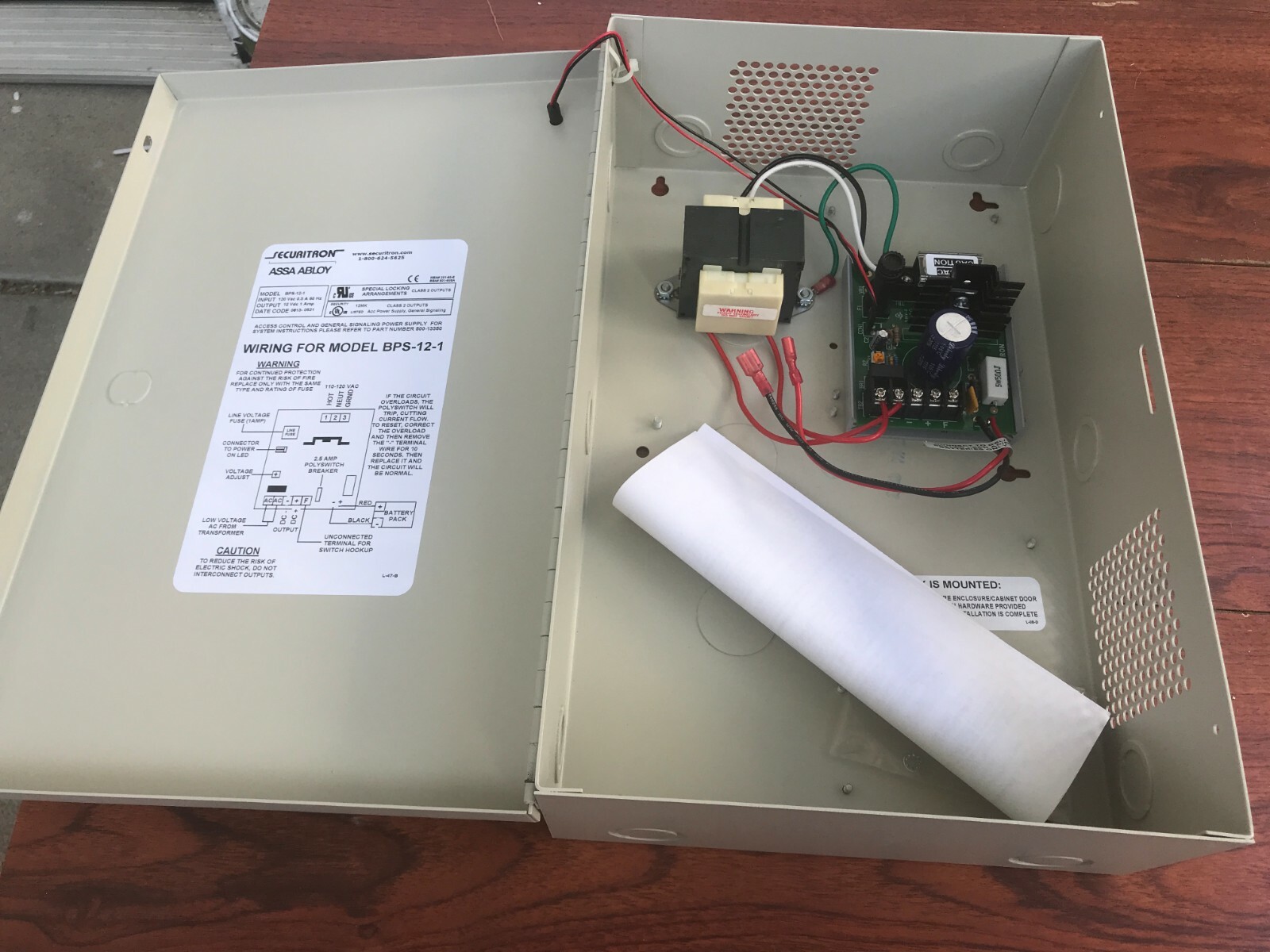 New Securitron BPS-12-1 Power Supply 12VDC -1 Amp