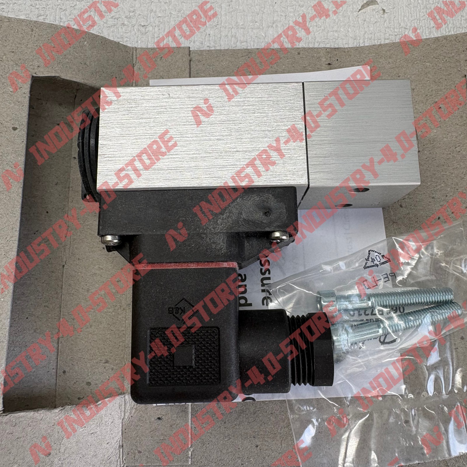 Danfoss 061B000366 MBC5100 pressure sensor#1pcs new in box