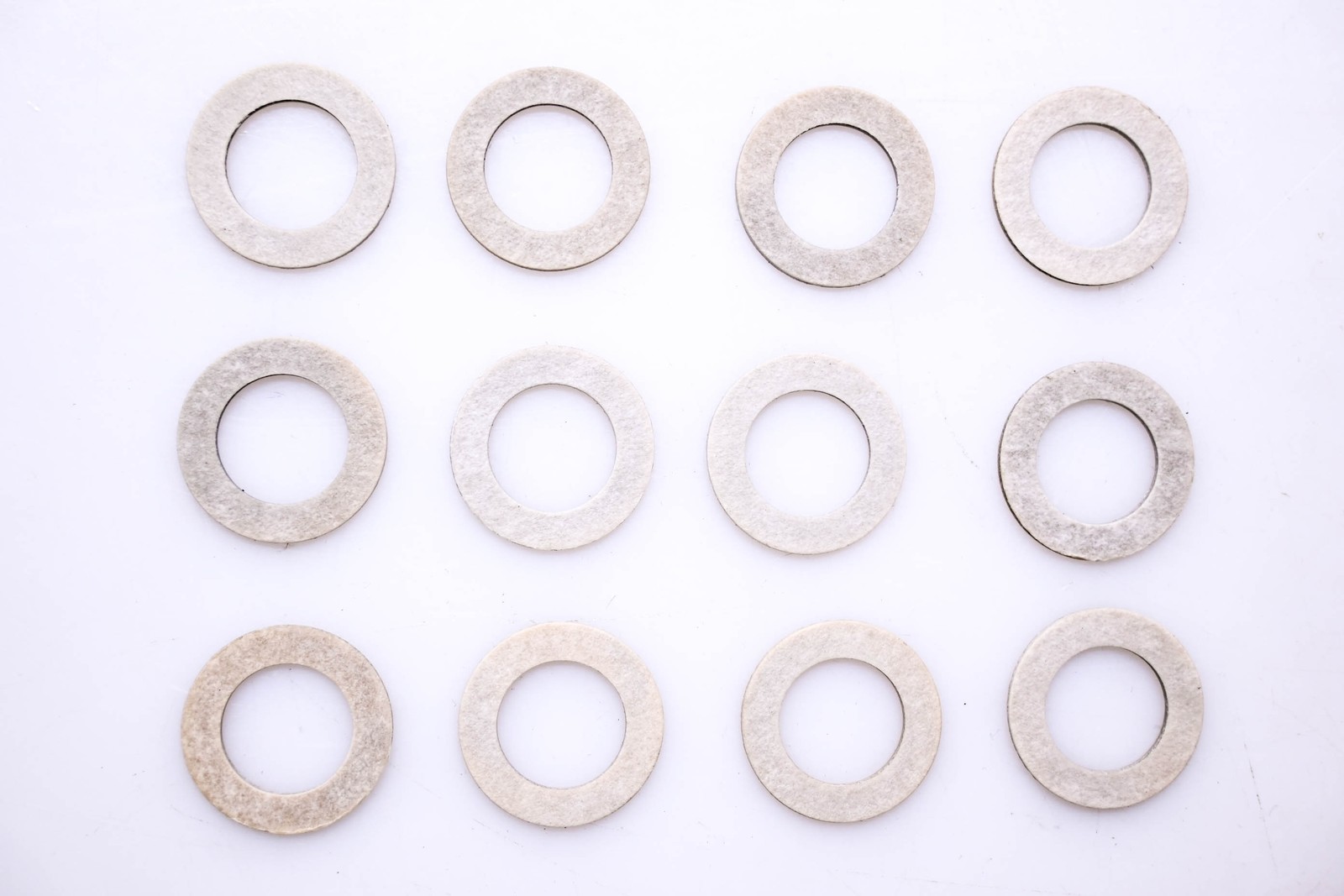 Lau 38-2491-01 5/8″ Thrust Spacer Kit 12 Pack NOS
