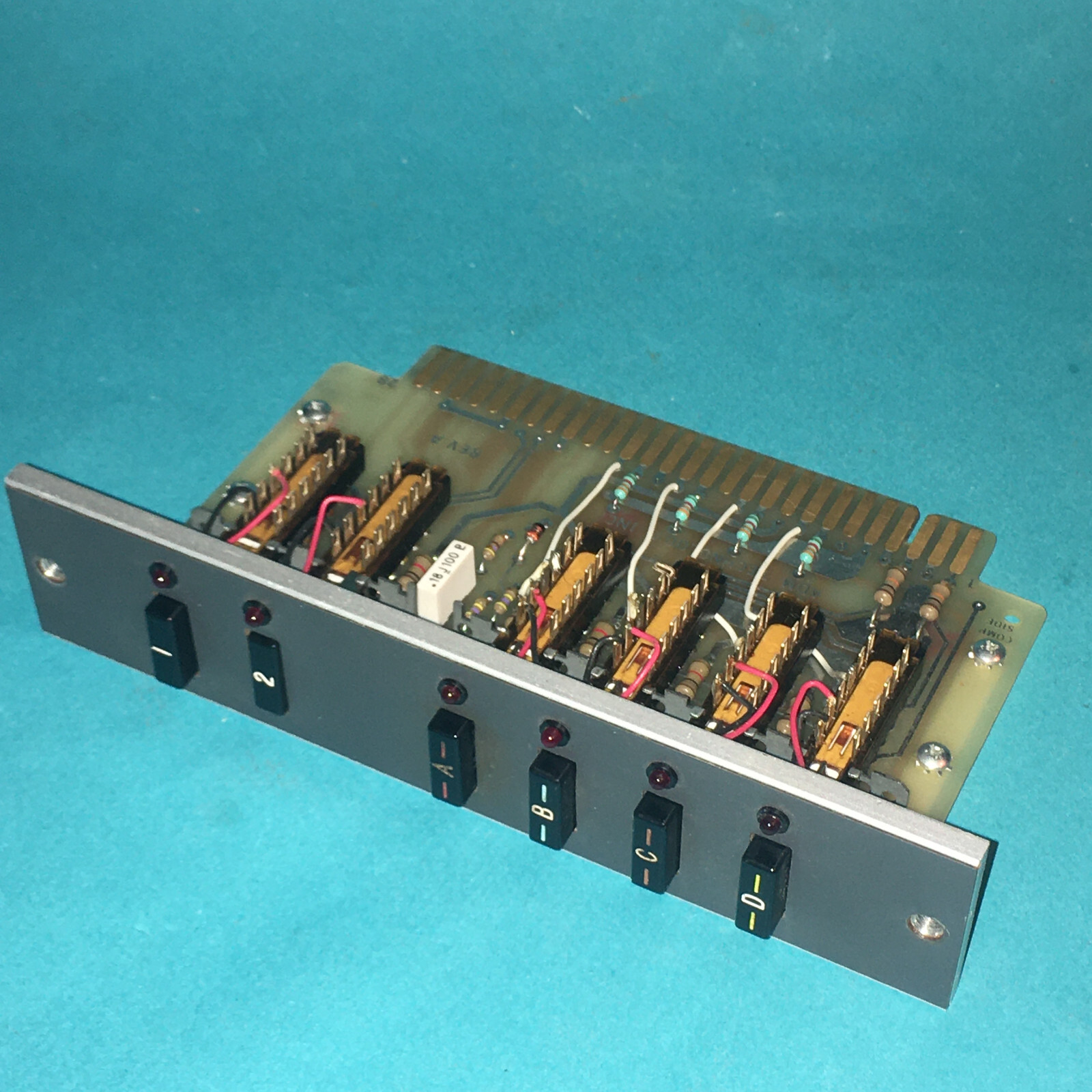 ADM MIXER MODULE BUSS SELECTOR 3-010-4124 MIXING BOARD BUS COMPONENT M6402-011 U
