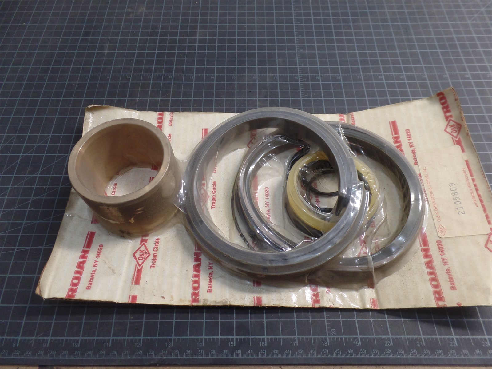 GENUINE O&K 2105809 CYLINDER KIT, TROJAN O&K 10210580900, TEREX 10-210580900