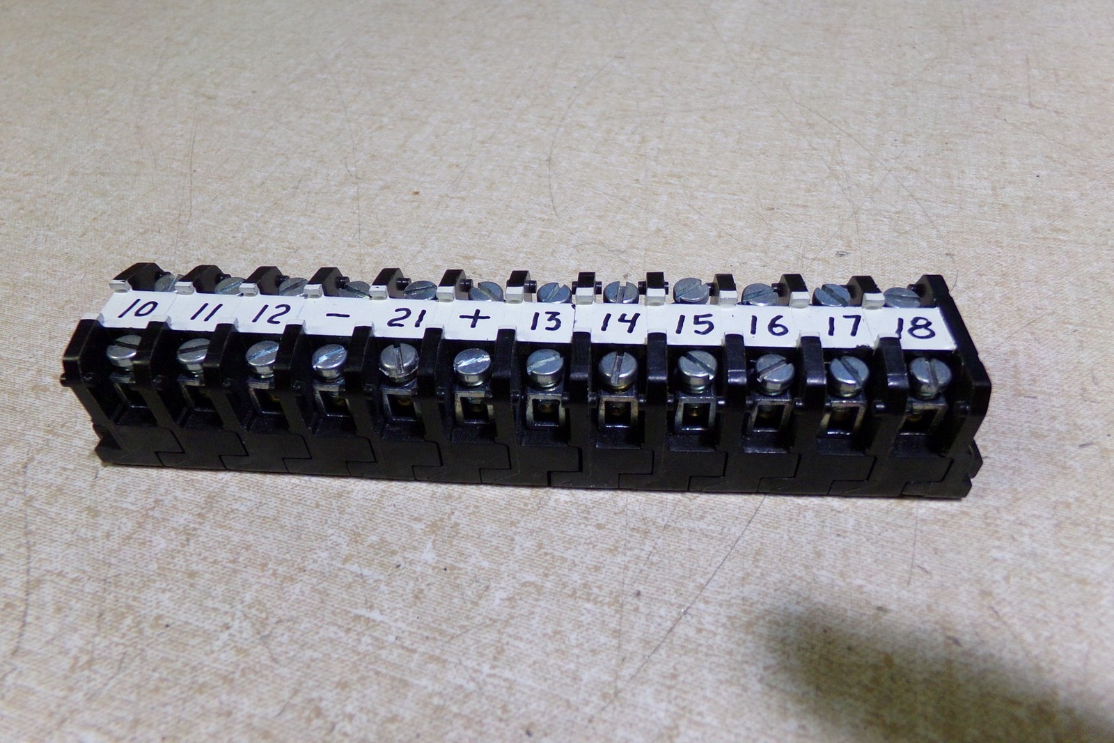 Buchanan Medium Duty 12 Terminal Strip *FREE SHIPPING*