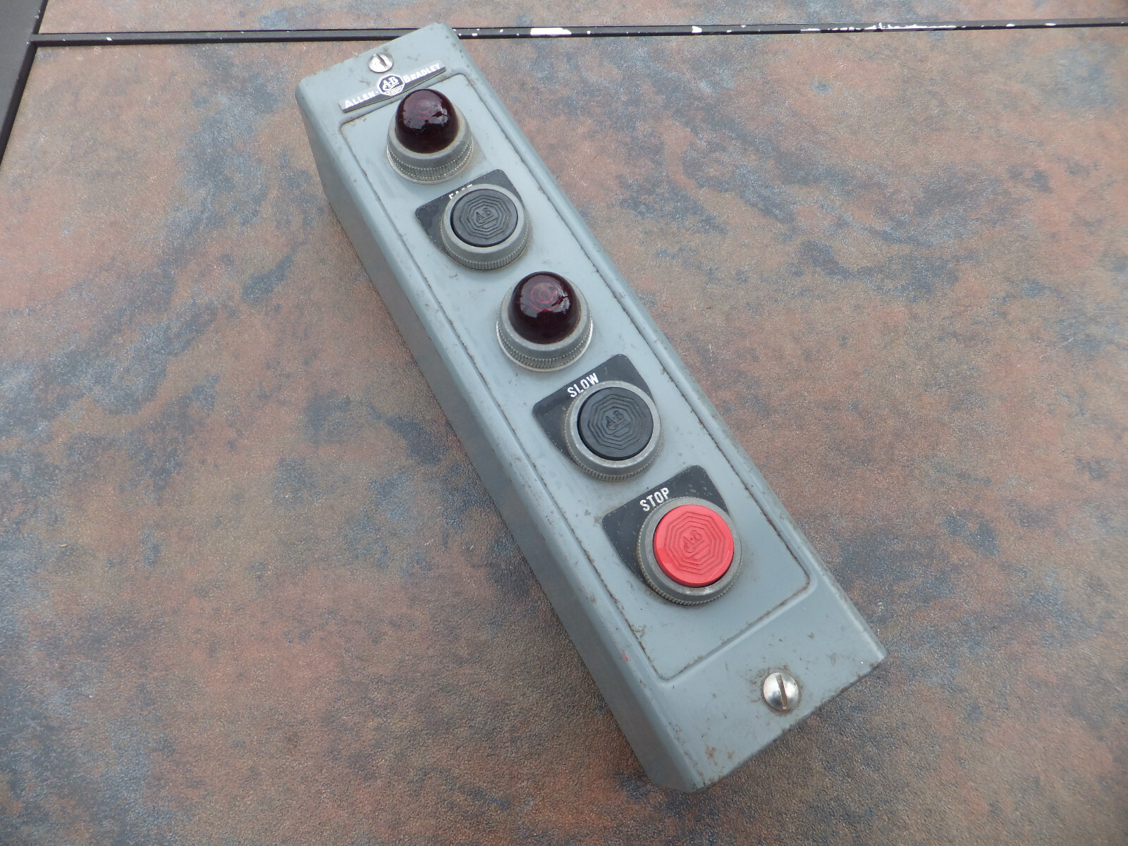 A-B Allen-Bradley Control – Push Button Fast Slow Stop Industrial Control Switch