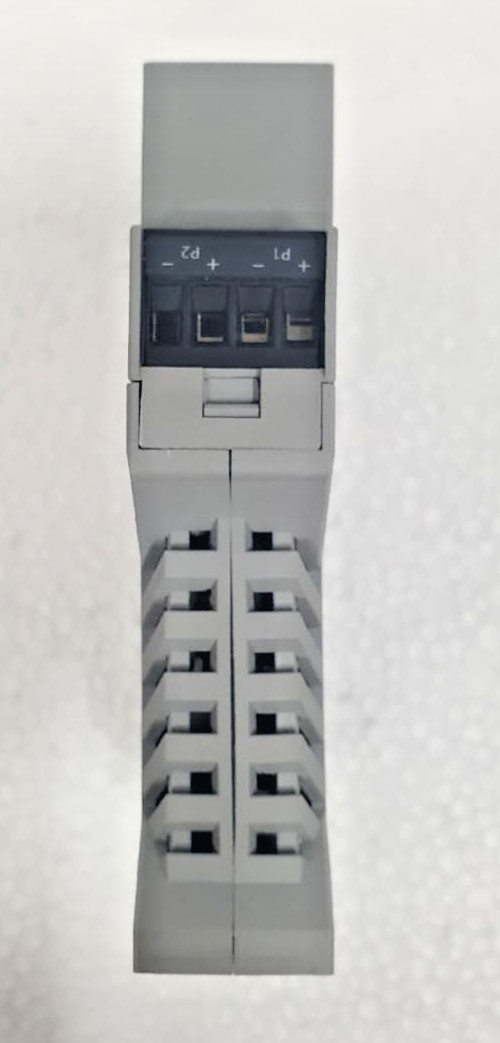 Perle SR-100-SFP Din Rail Media Converter 05091280