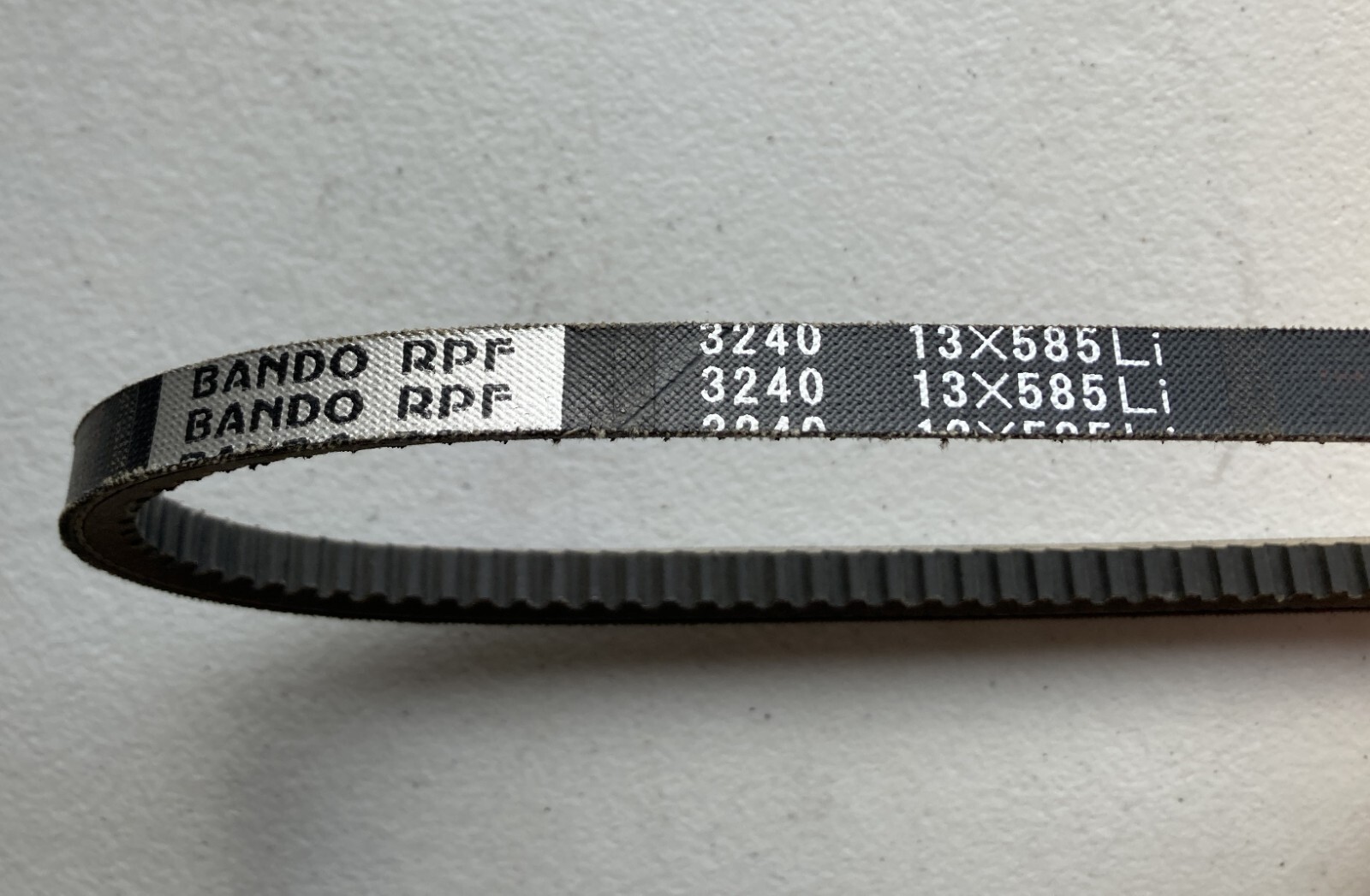 Bando Automotive Cogged V Belt 17250 25″ New Old Stock