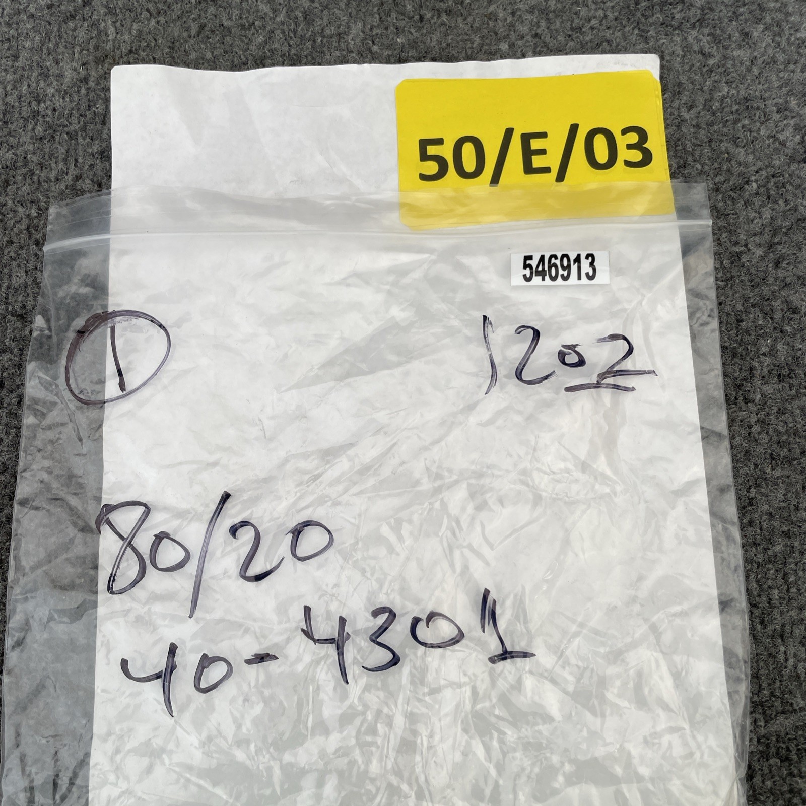 80/20 40-4301 4 Hole Inside Corner Bracket New Other
