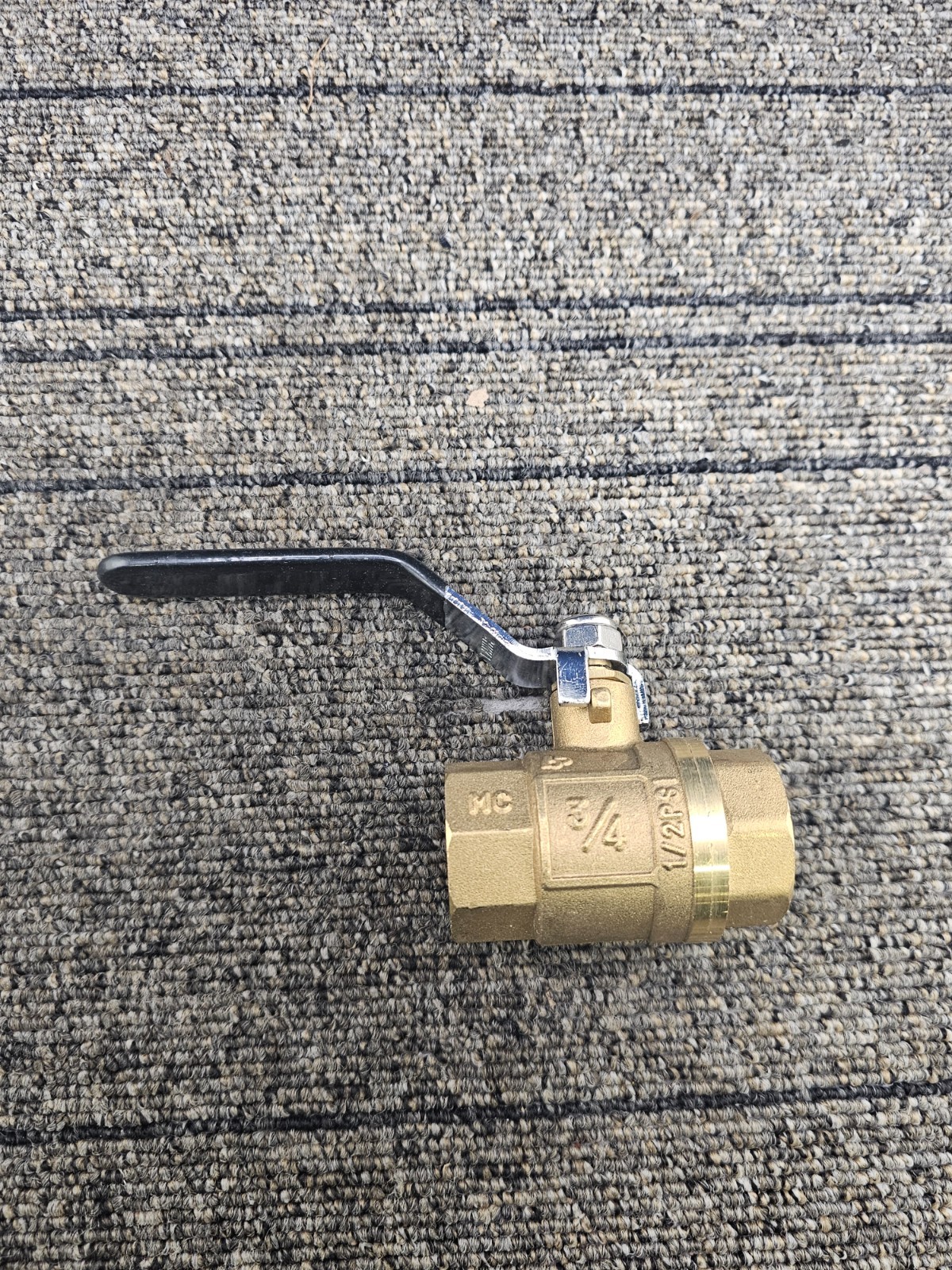 Grainger 6GD15B: Brass Ball Valve 3/4-inch FNPT x FNPT, 600 WOG, 2-1/2″ Length