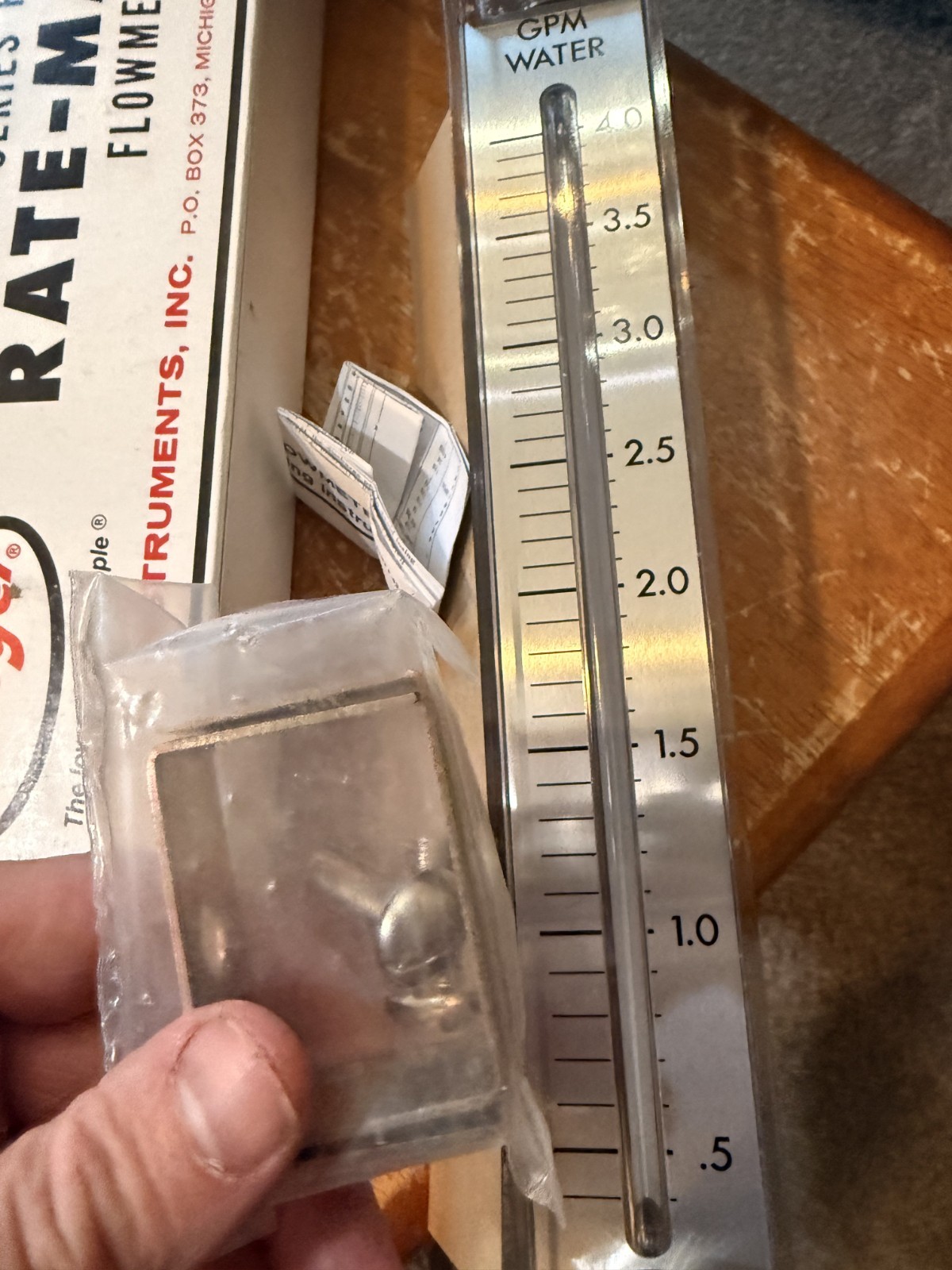 NEW Dwyer Rate-Master Flow Meter Flowmeter Gauge GPM Water RMC # RMC-143-SSV