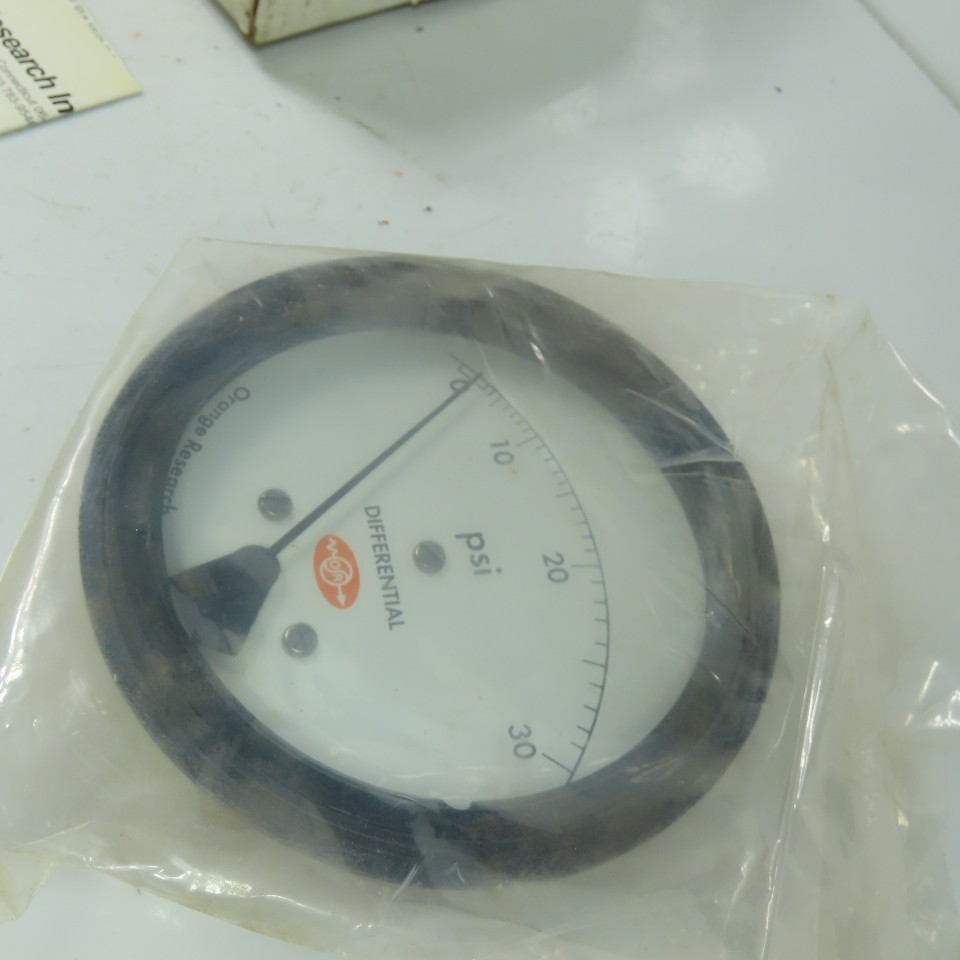 Orange Research 1201PG#42925 Differential Pressure Gauge 0-30PSI Range 1/4″ NPT