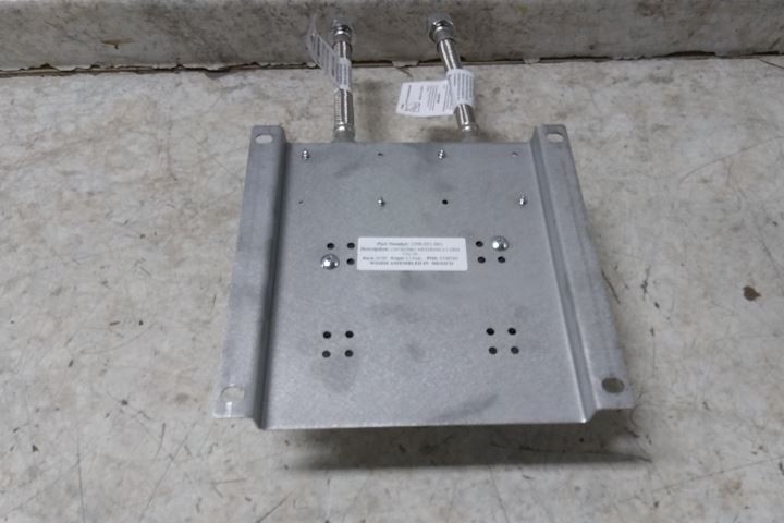Acorn 1657-1-BP-04-M 14-3/4 In Bowl Length 0.5 GPM Lavatory Sink