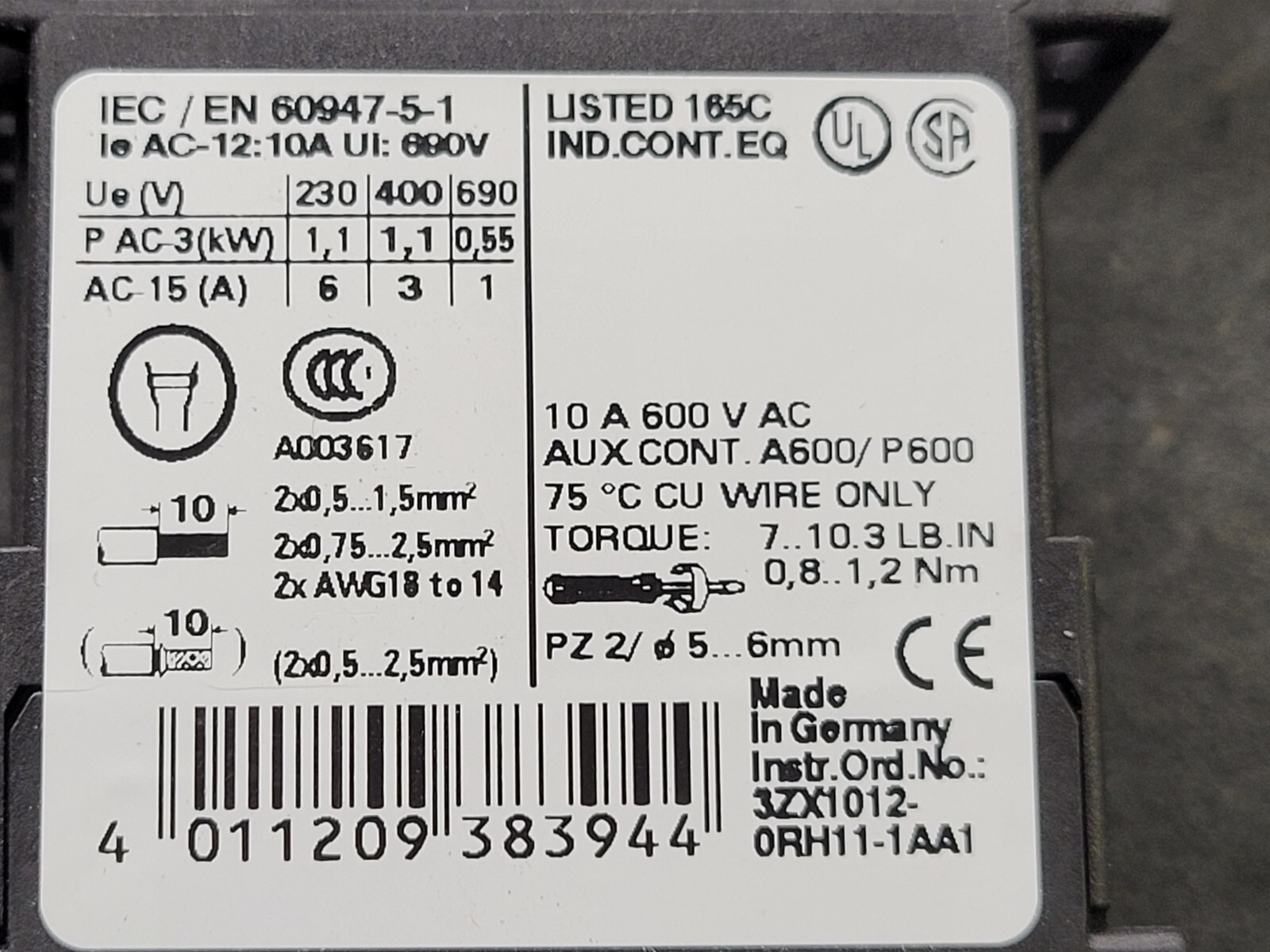 Siemens 3RH1122-1AU60 Contactor.