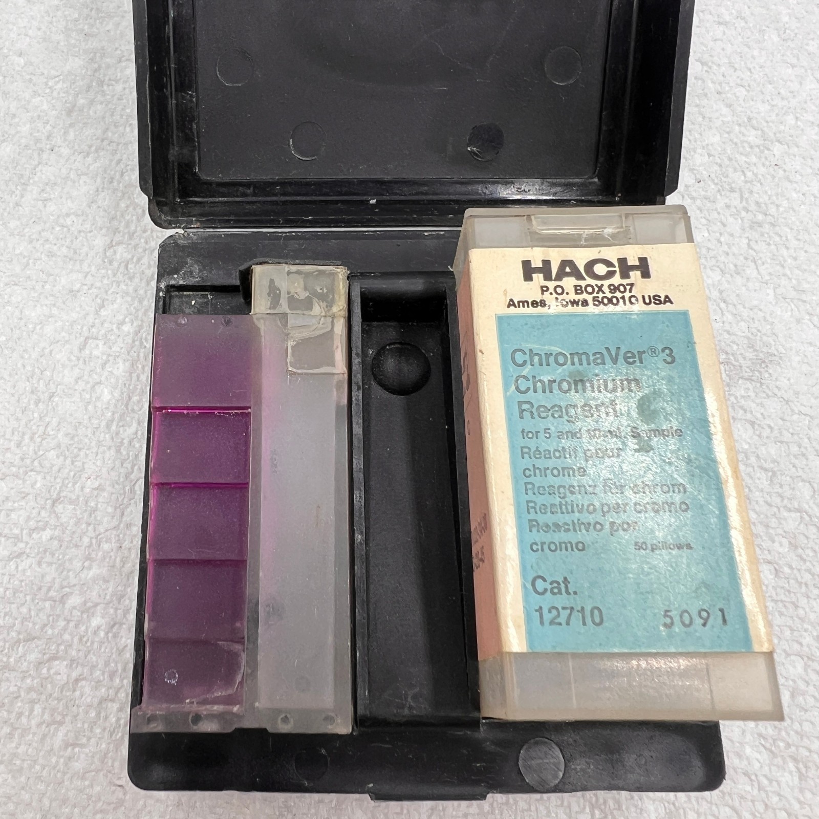 HACH TEST KIT Vintage ChromaVer Chromium Reagent