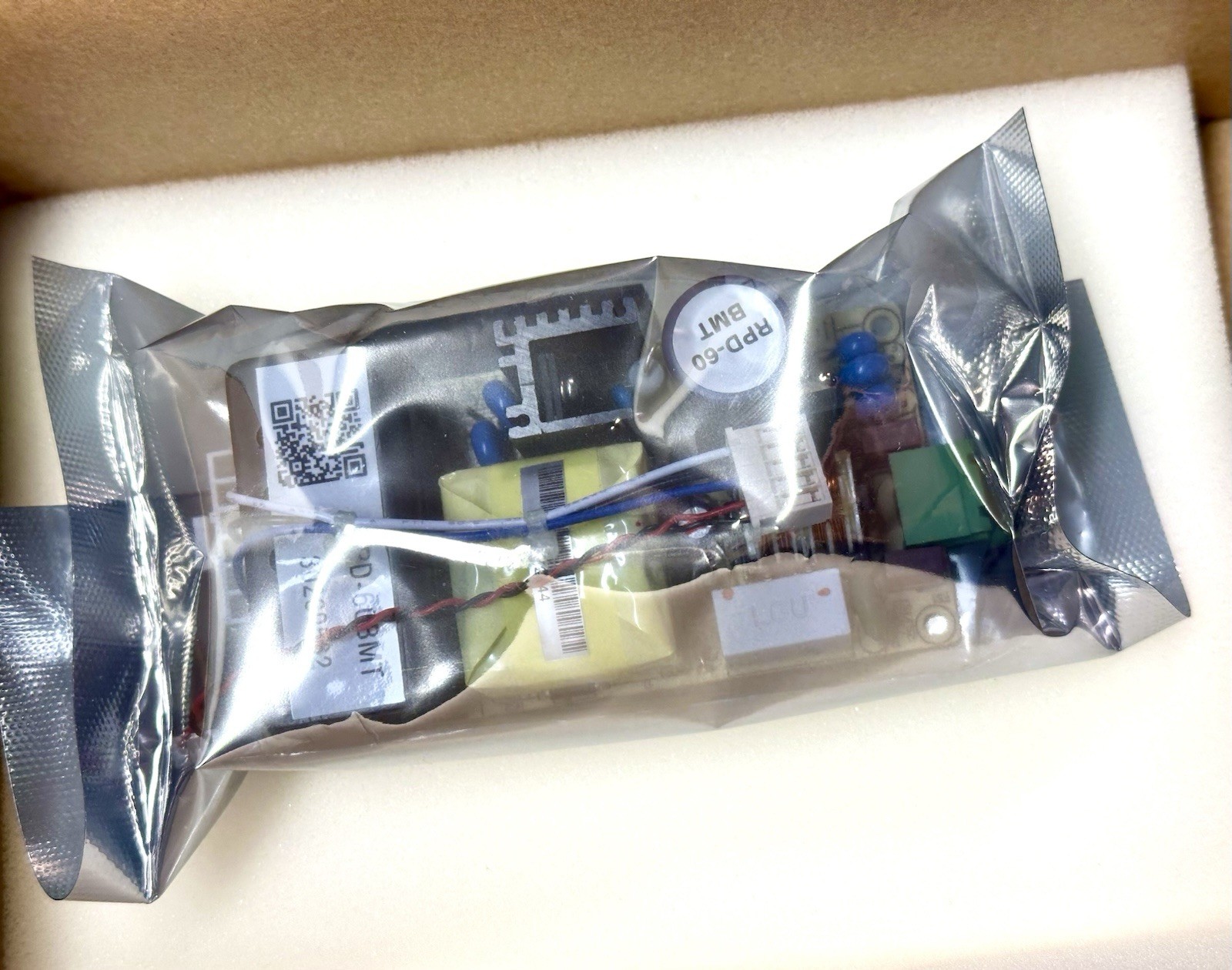Mettler Toledo scales IND570 REPLACEMENT power supply board HARN PWRCL 570 NEW