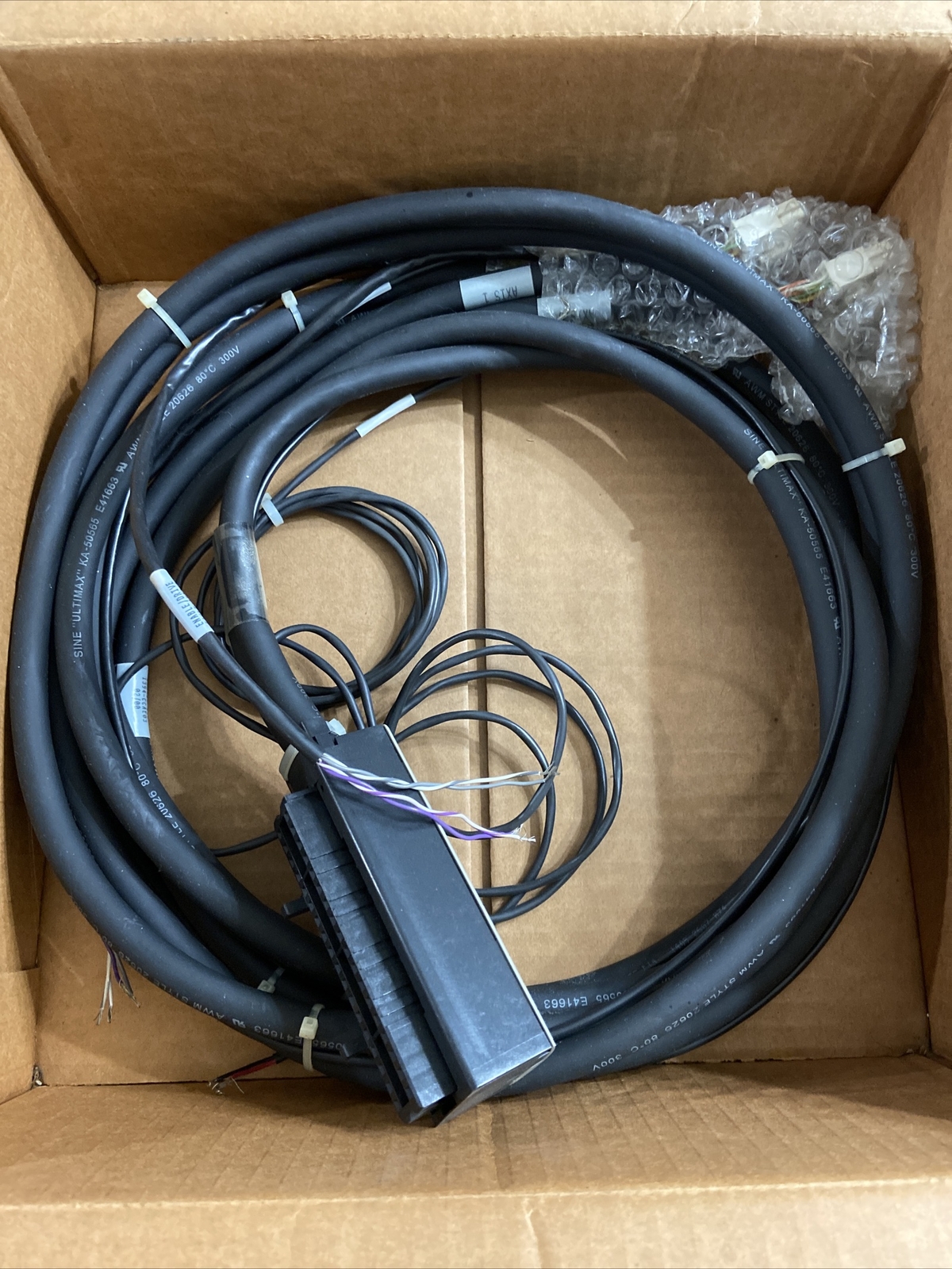 ALLEN-BRADLEY 1394-CCAE03 TWO AXIS ANALOG SERVO CABLE (New, In Box)