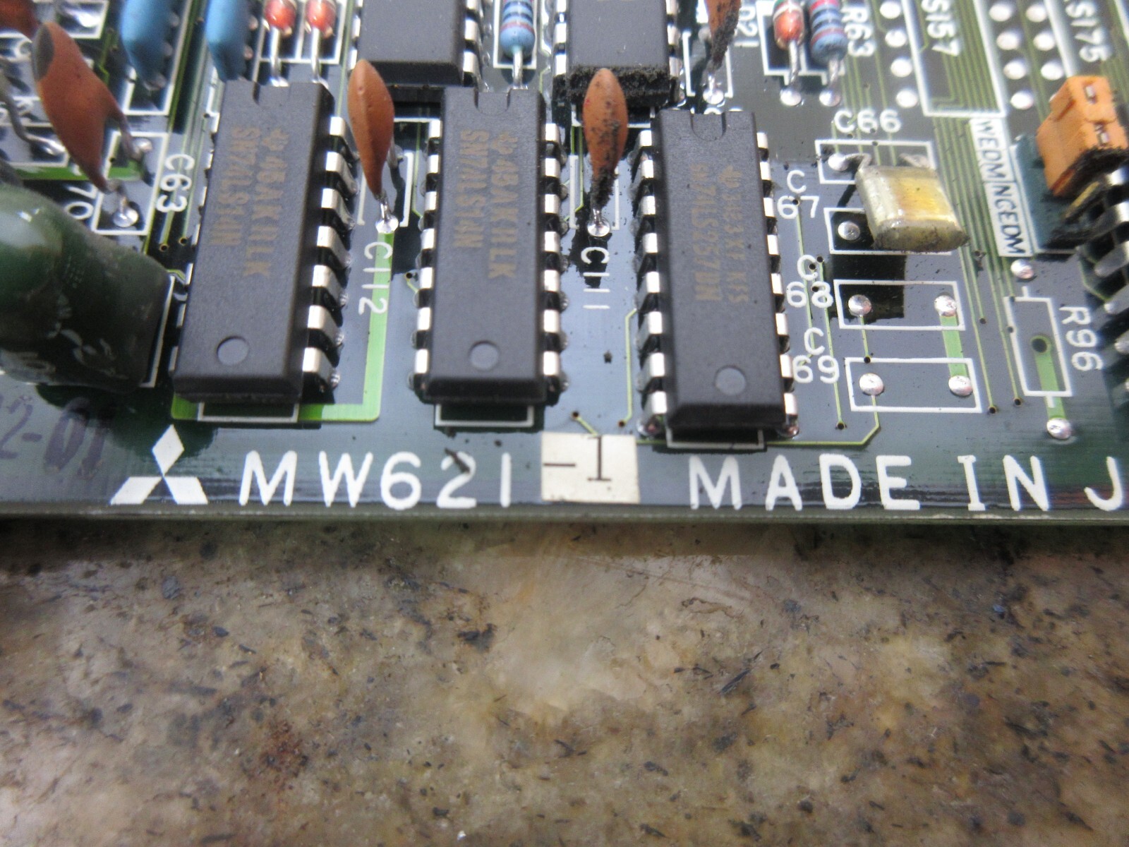 MITSUBISHI CIRCUIT BOARD MW621-1 MW621C BN634A233G52