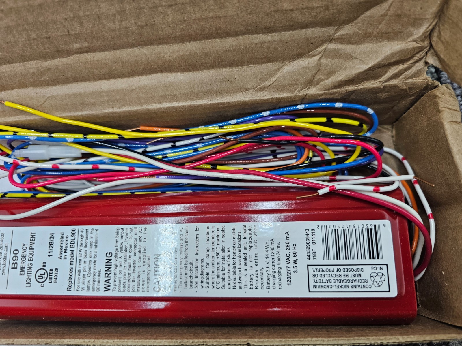 Bodine B90 Emergency Linear Fluorescent Ballast 500-600 Lumens Starter 120/277V
