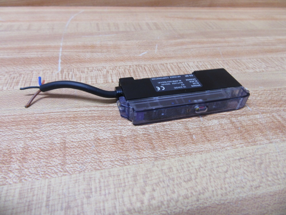 Keyence ES-M1 Amplifier Unit ESM1